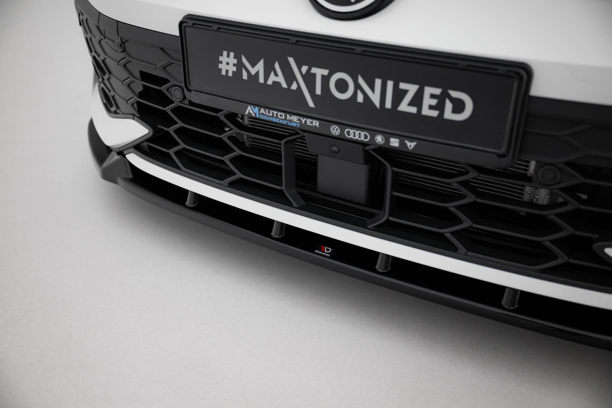 Front Splitter V.2 Volkswagen Golf GTI / GTE / R-Line Mk8 Facelift - Image 4