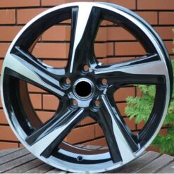 Jante Volvo (Style) 18x7,5 ET49 5x108 MB