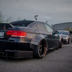 Alternative view of BMW M3 E92 REAR WINDOW LOUVER
