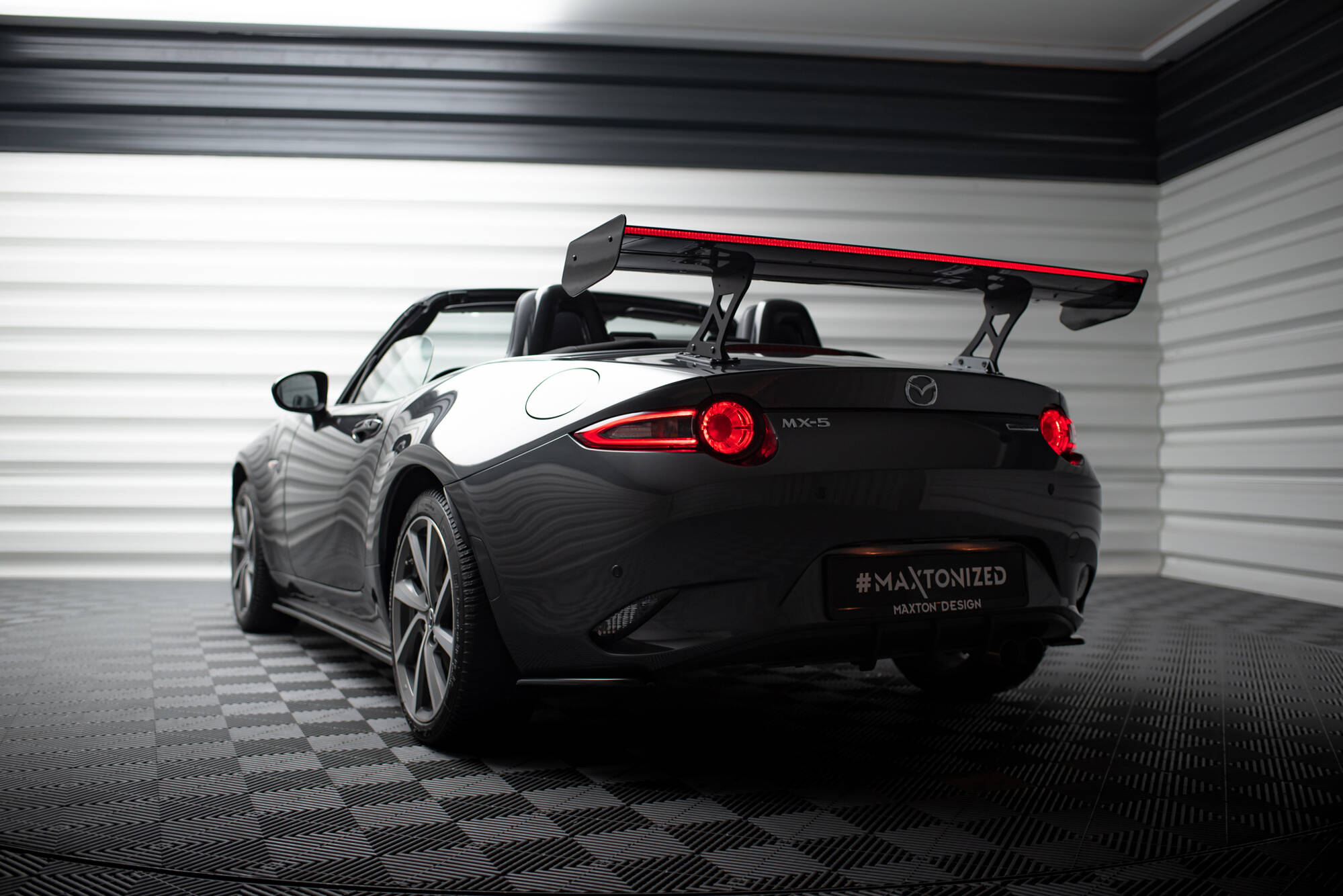 Carbon Spoiler JDM Style + LED Mazda MX-5 ND (Mk4) - Image 2