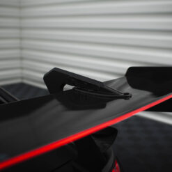 Alternative view of Carbon Spoiler + LED Audi R8 Mk2