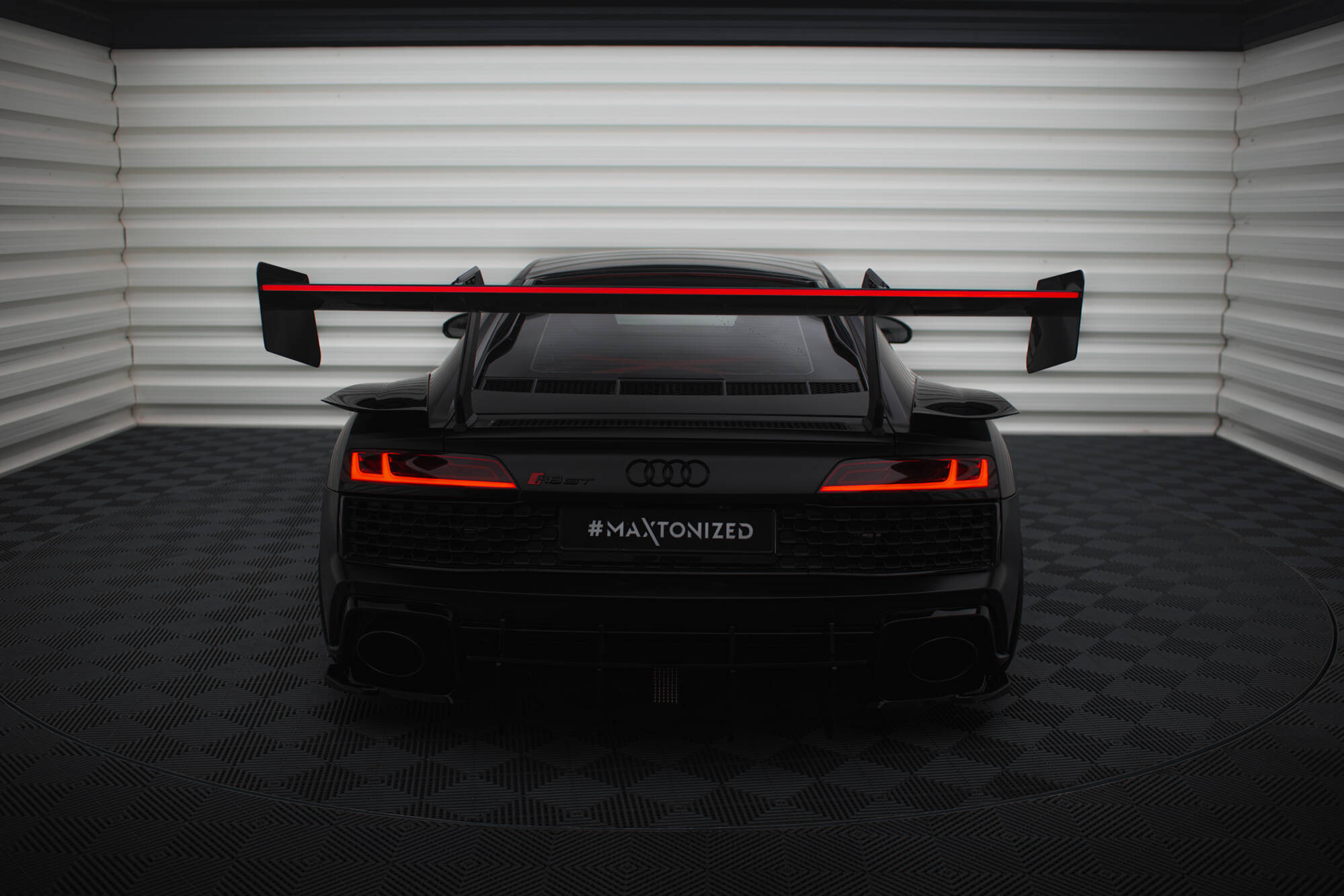 Carbon Spoiler + LED Audi R8 Mk2 - Image 3
