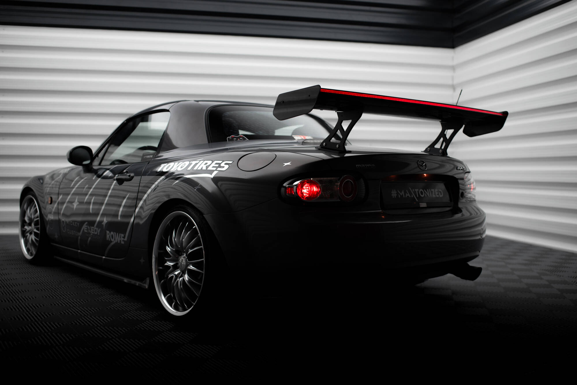 Carbon Spoiler + LED Mazda MX5 Hardtop NC(MK3) - Image 10