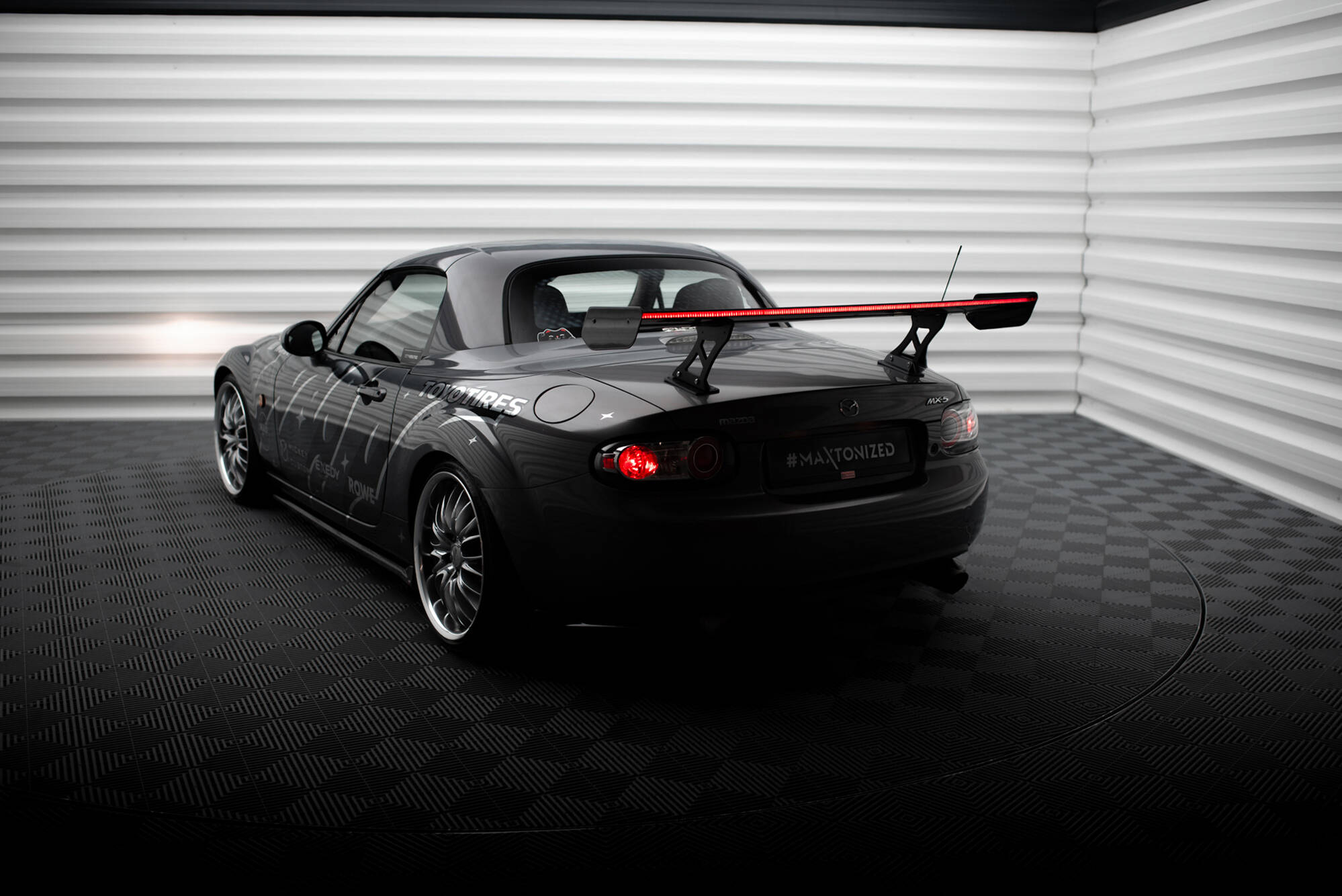 Carbon Spoiler + LED Mazda MX5 Hardtop NC(MK3) - Image 2
