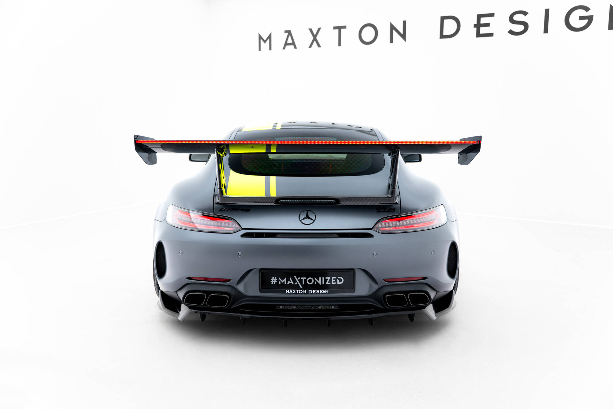 Carbon Spoiler + LED Mercedes-AMG GTR C190 Facelift - Image 9