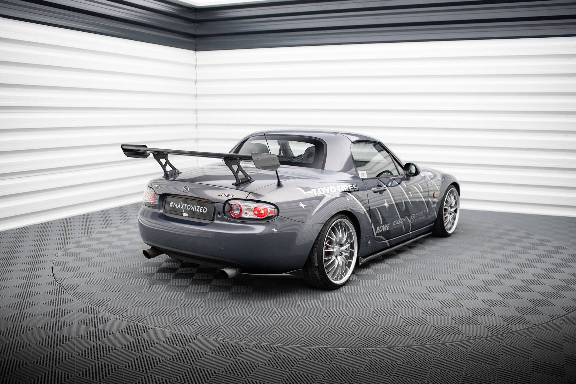 Carbon Spoiler Mazda MX5 Hardtop NC(MK3) - Image 2