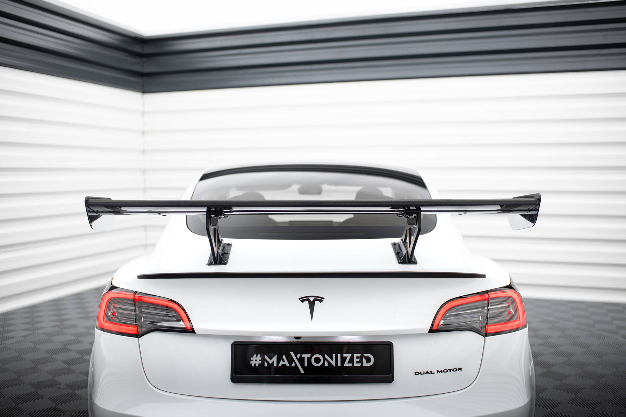 Carbon Spoiler Tesla Model 3 - Image 10