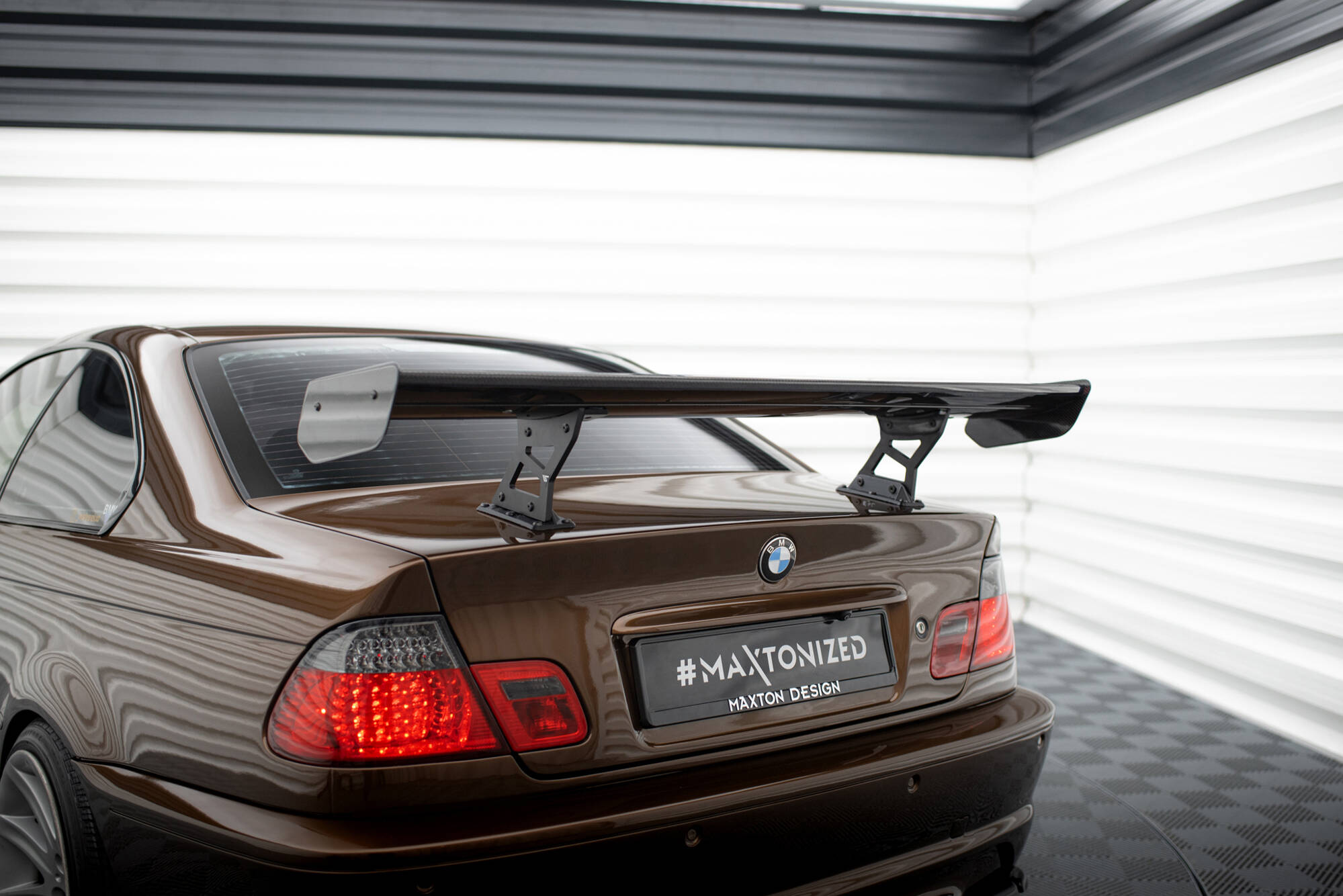 Carbon Spoiler With Internal Brackets Uprights BMW 3 Coupe E46 - Image 5