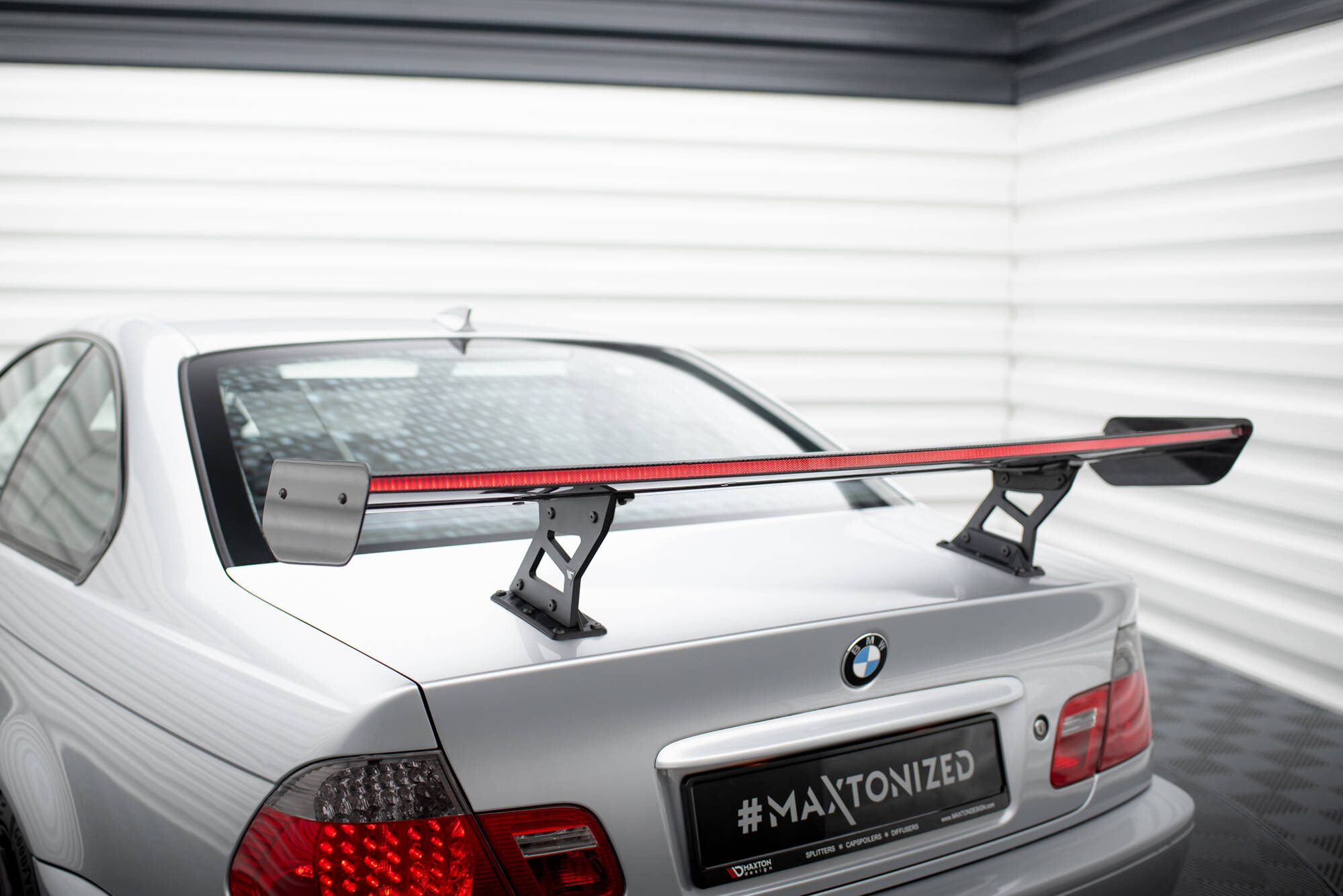 Carbon Spoiler With Internal Brackets Uprights + LED BMW 3 Coupe E46 - Image 8