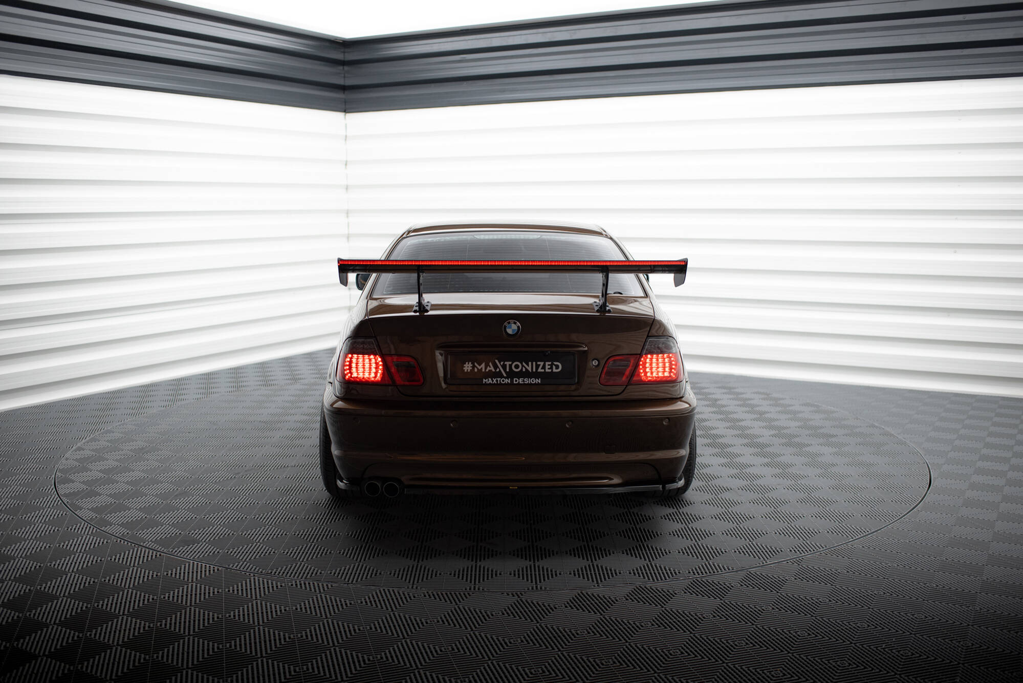 Carbon Spoiler With Internal Brackets Uprights + LED BMW 3 Coupe E46 - Image 4