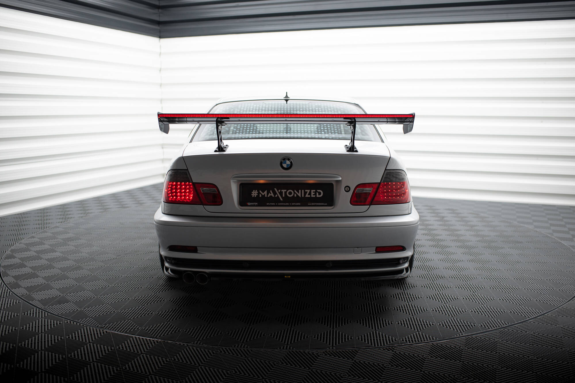 Carbon Spoiler With Internal Brackets Uprights + LED BMW 3 Coupe E46 - Image 5