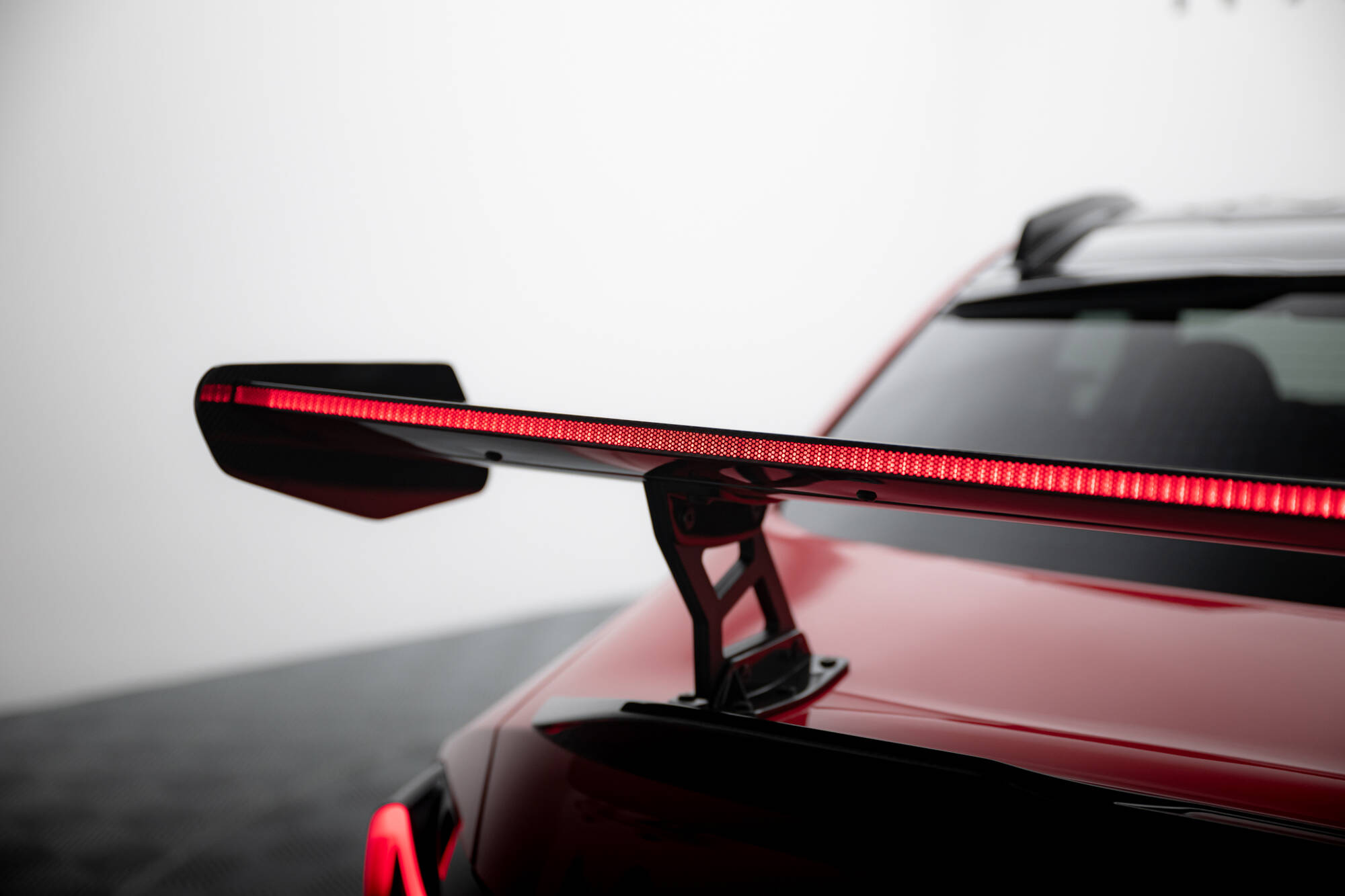 Carbon Spoiler With Internal Brackets Uprights + LED BMW M2 G87 - Image 4