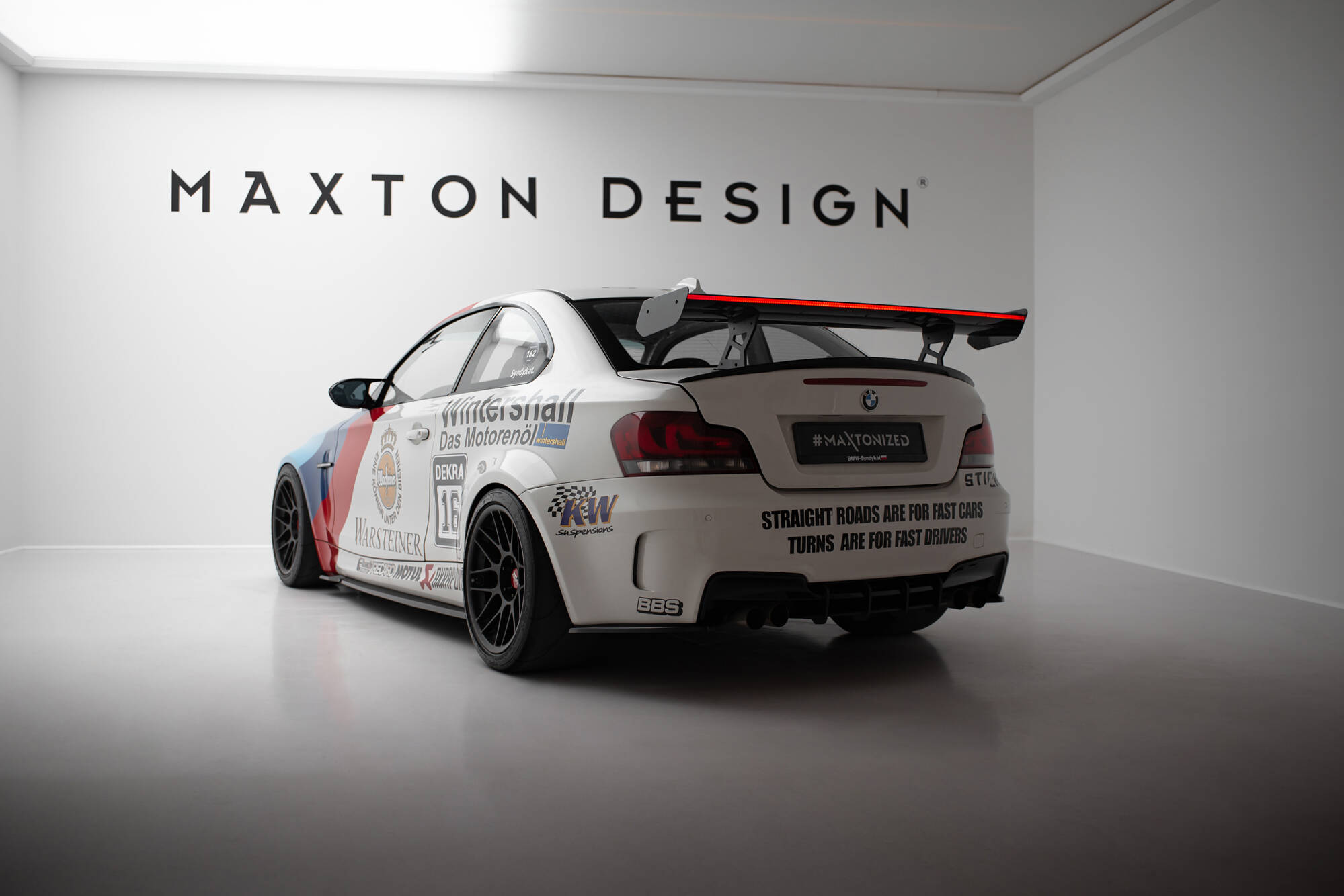 Carbon Spoiler With Internal Brackets Uprights V.2 + LED BMW 1 M E82 - Image 2