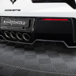 Central Rear Splitter (with vertical bars) Chevrolet Corvette C7