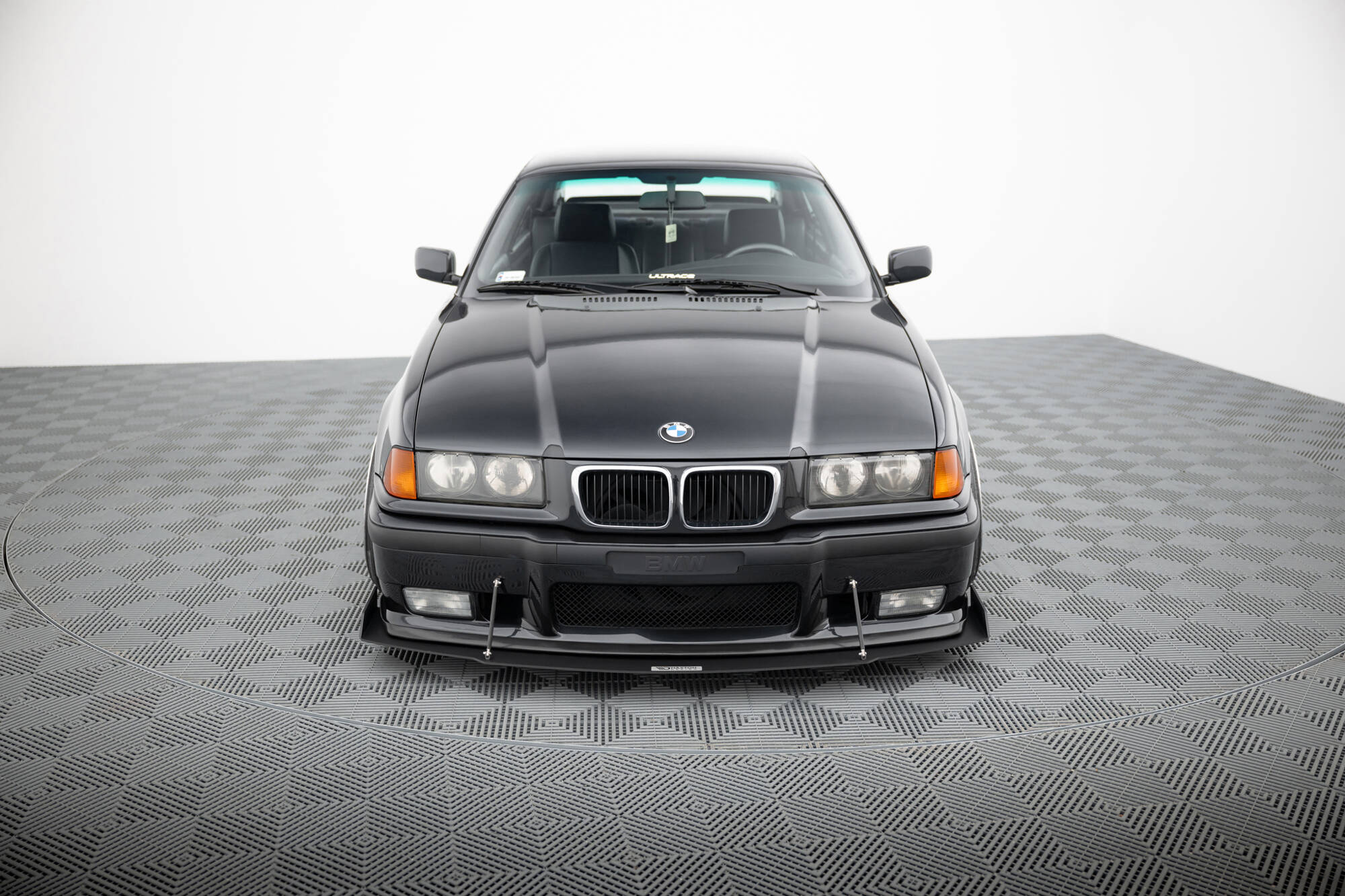 FRONT RACING SPLITTER BMW M3 / 3 M-Pack E36 Coupe - Image 2