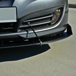Alternative view of FRONT RACING SPLITTER HYUNDAI GENESIS COUPÃ‰ MK.1