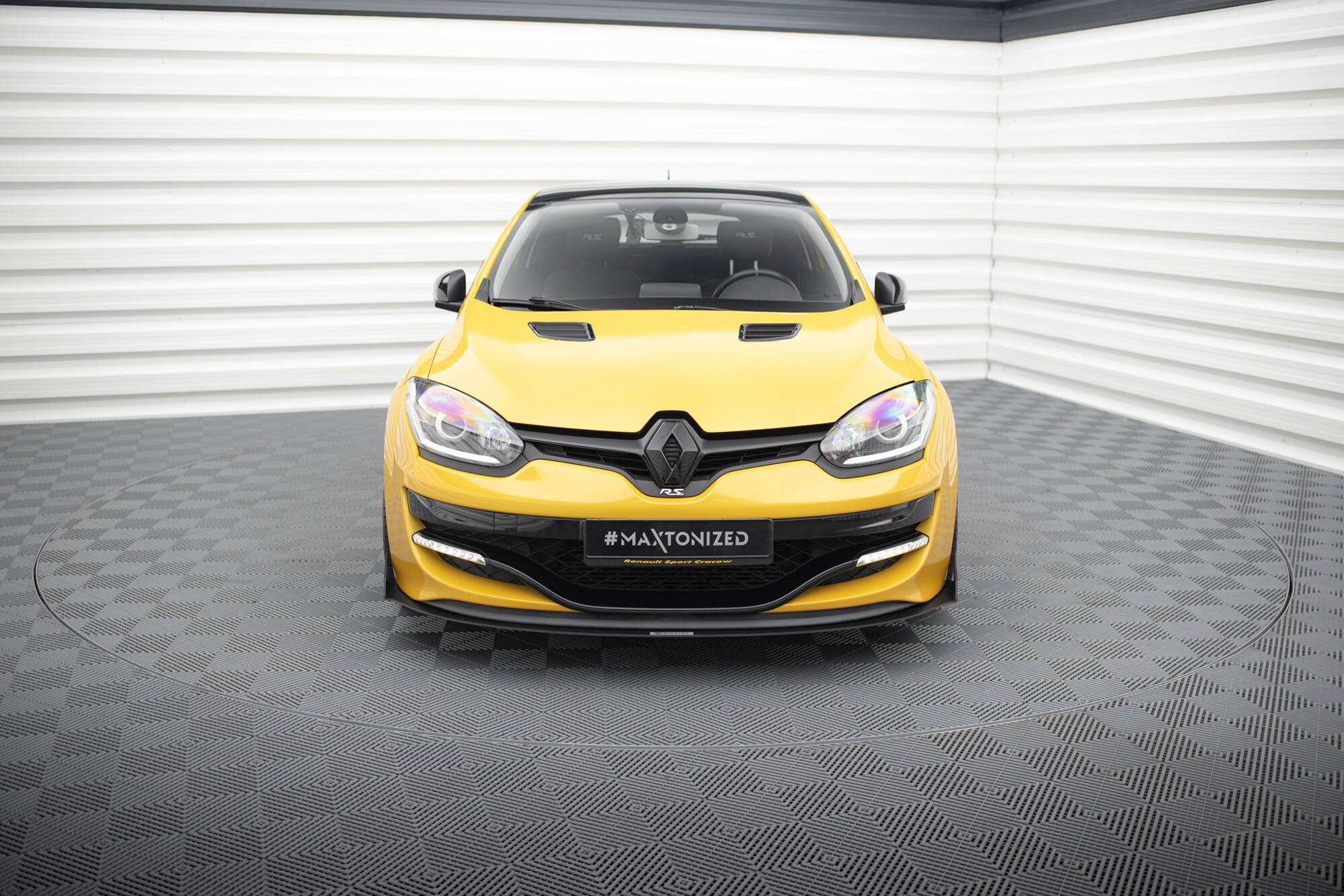 FRONT RACING SPLITTER RENAULT MEGANE MK3 RS - Image 2