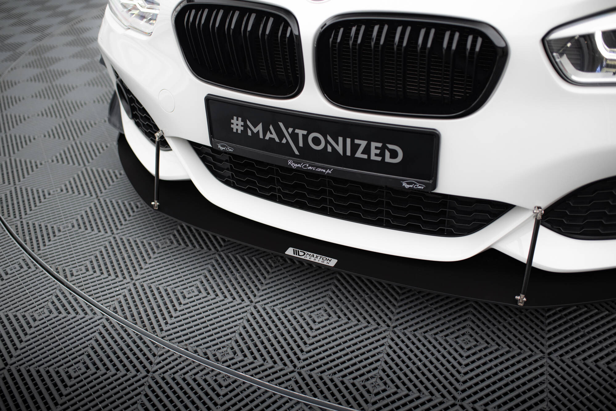 FRONT RACING SPLITTER V.2 BMW 1 F20/F21 M-Power FACELIFT - Image 3