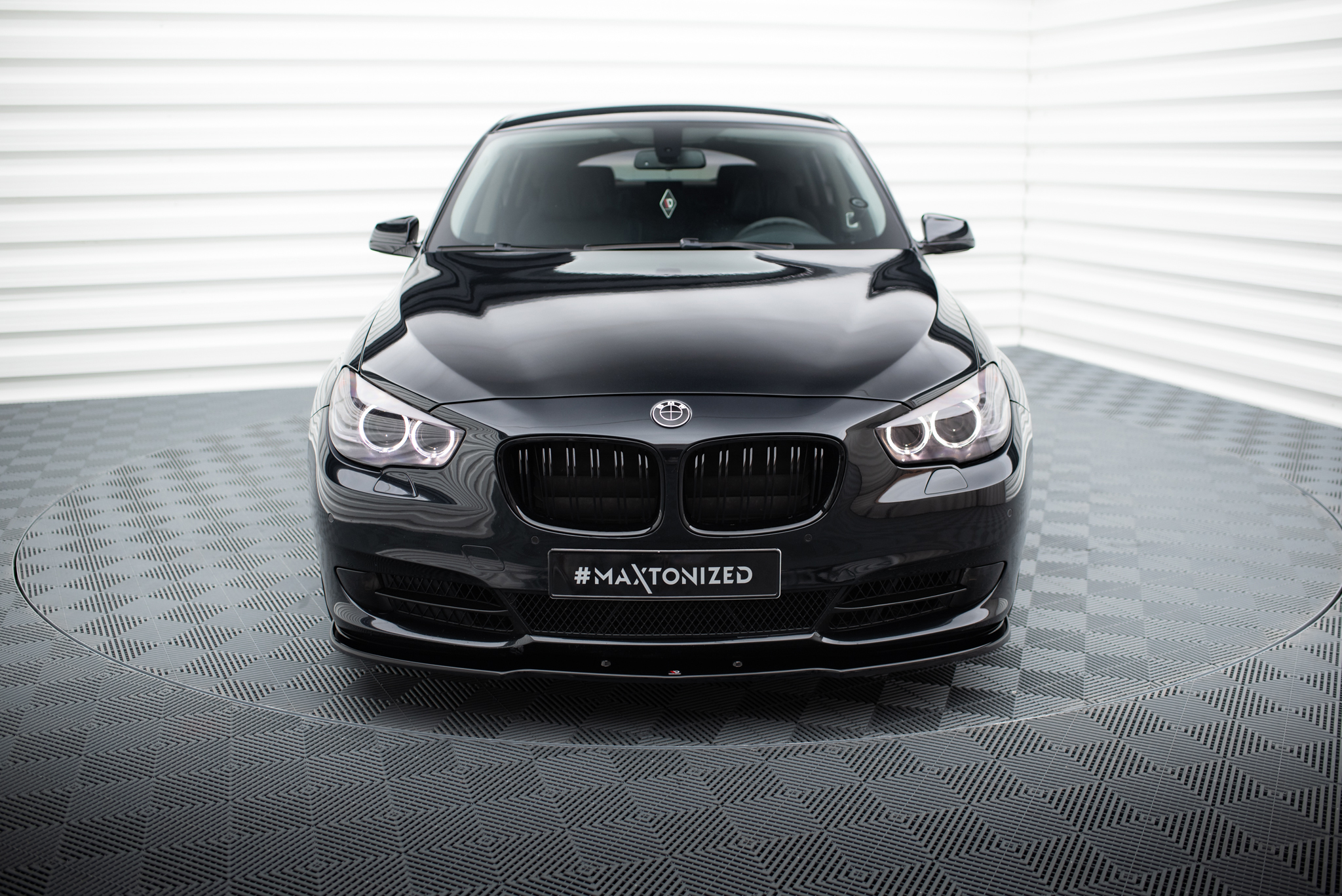 FRONT SPLITTER BMW 5 GT F07 - Image 3