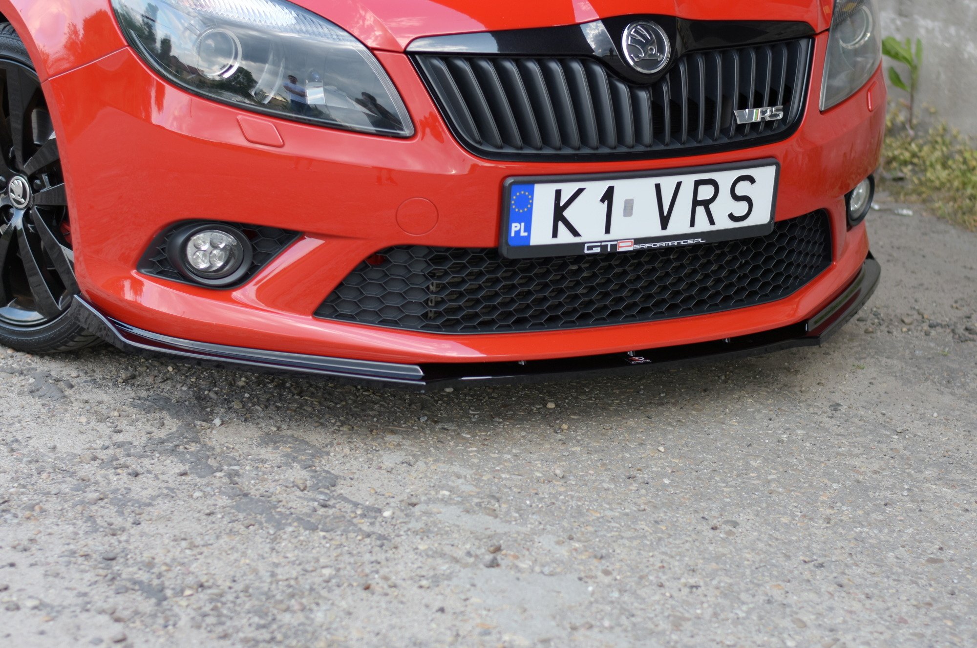 FRONT SPLITTER SKODA FABIA MK2 RS - Image 2
