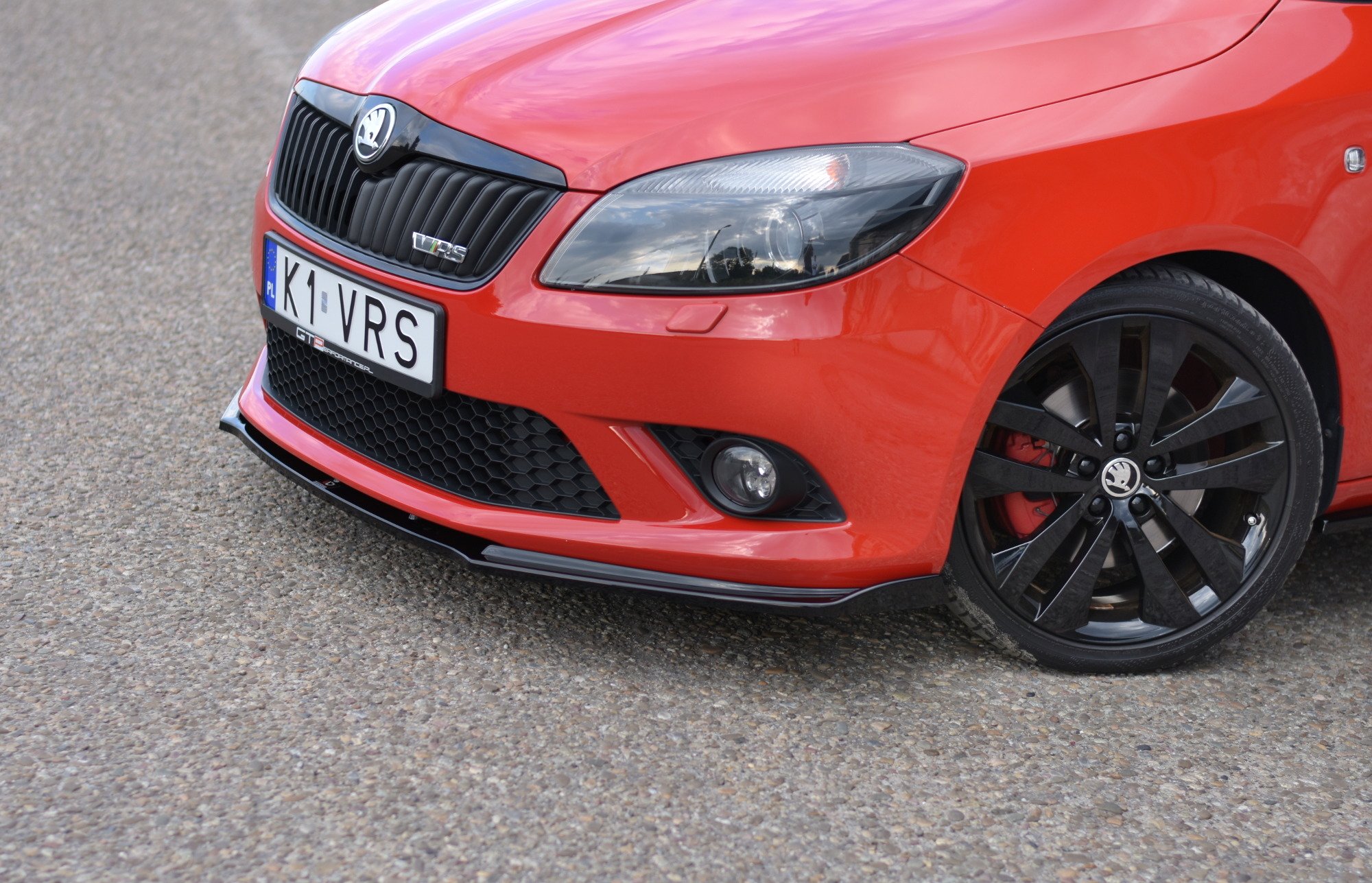 FRONT SPLITTER SKODA FABIA MK2 RS - Image 3