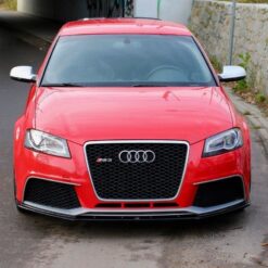 Alternative view of FRONT SPLITTER V.1 Audi RS3 8P