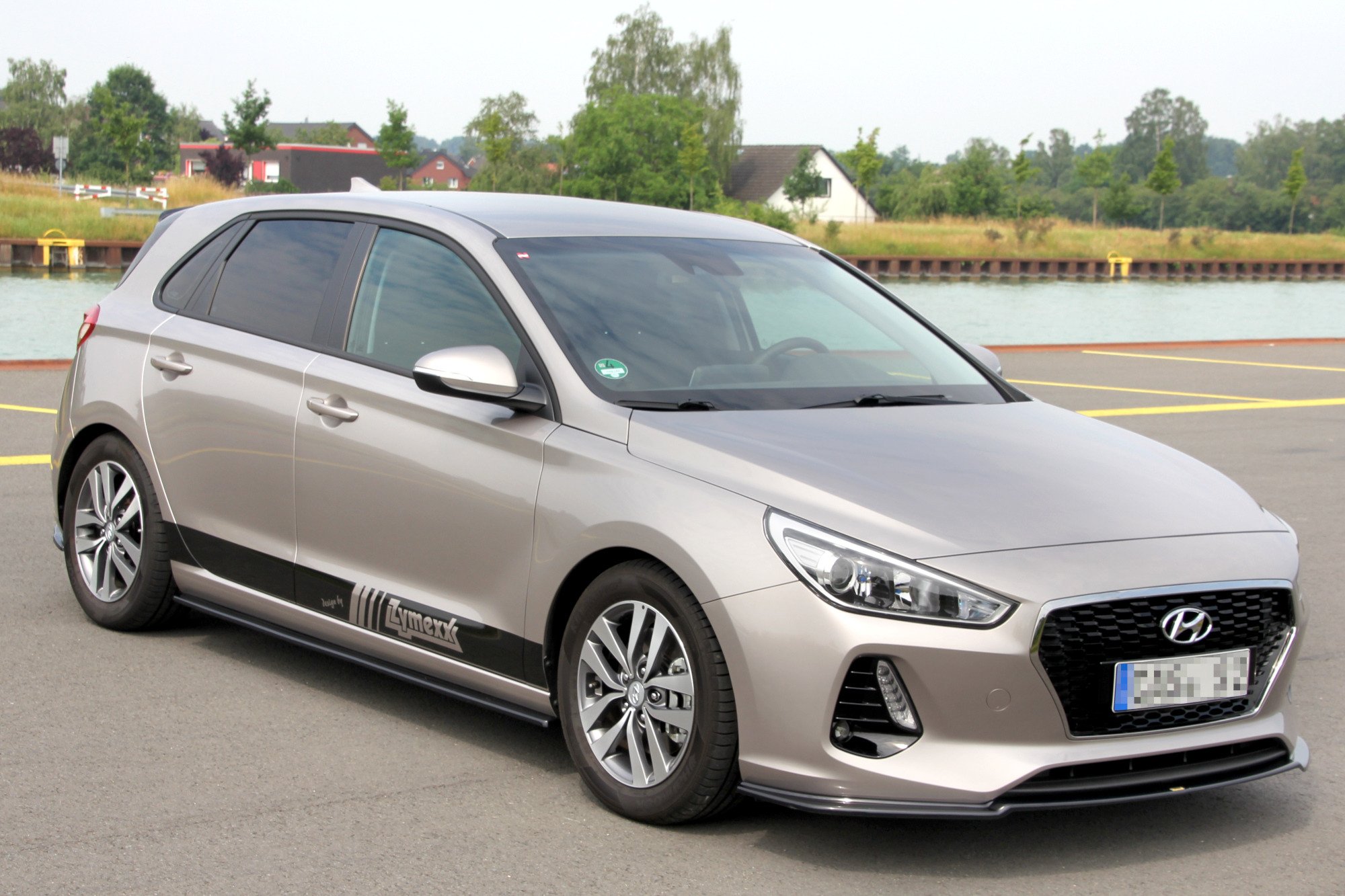 FRONT SPLITTER V.1 HYUNDAI I30 MK3 HATCHBACK - Image 4
