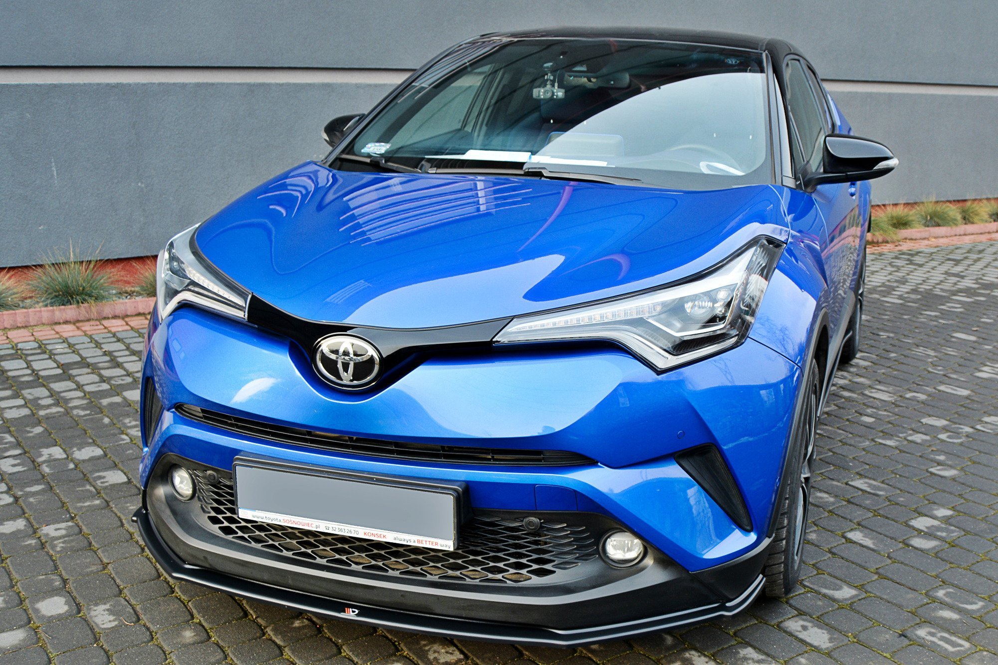 FRONT SPLITTER V.1 TOYOTA C-HR - Image 2
