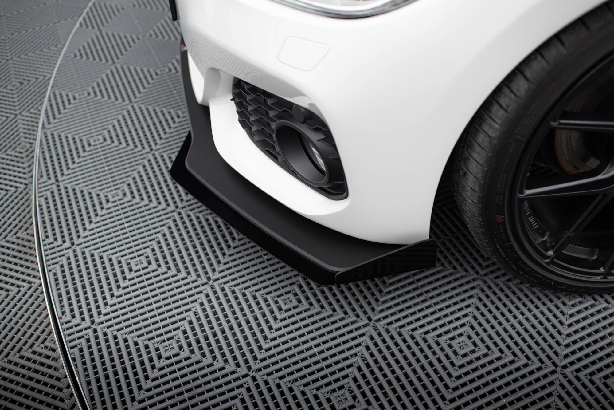 Flaps for BMW 1 F20 M-Pack Facelift / M140i - Image 4