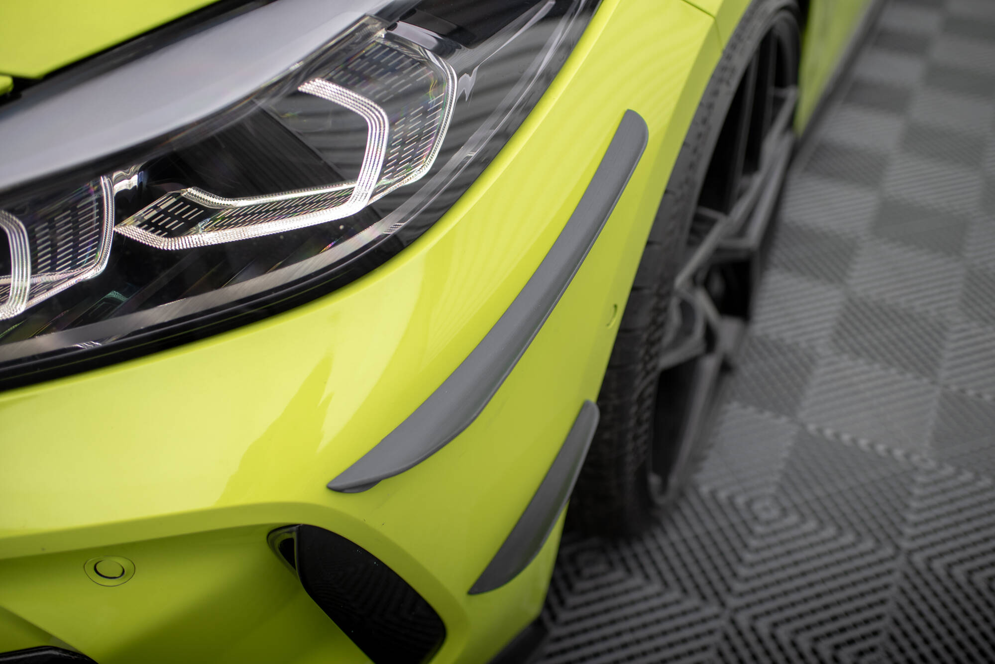 Front Bumper Wings (Canards) BMW 1 M-Pack / M135i / 128ti F40 - Image 3