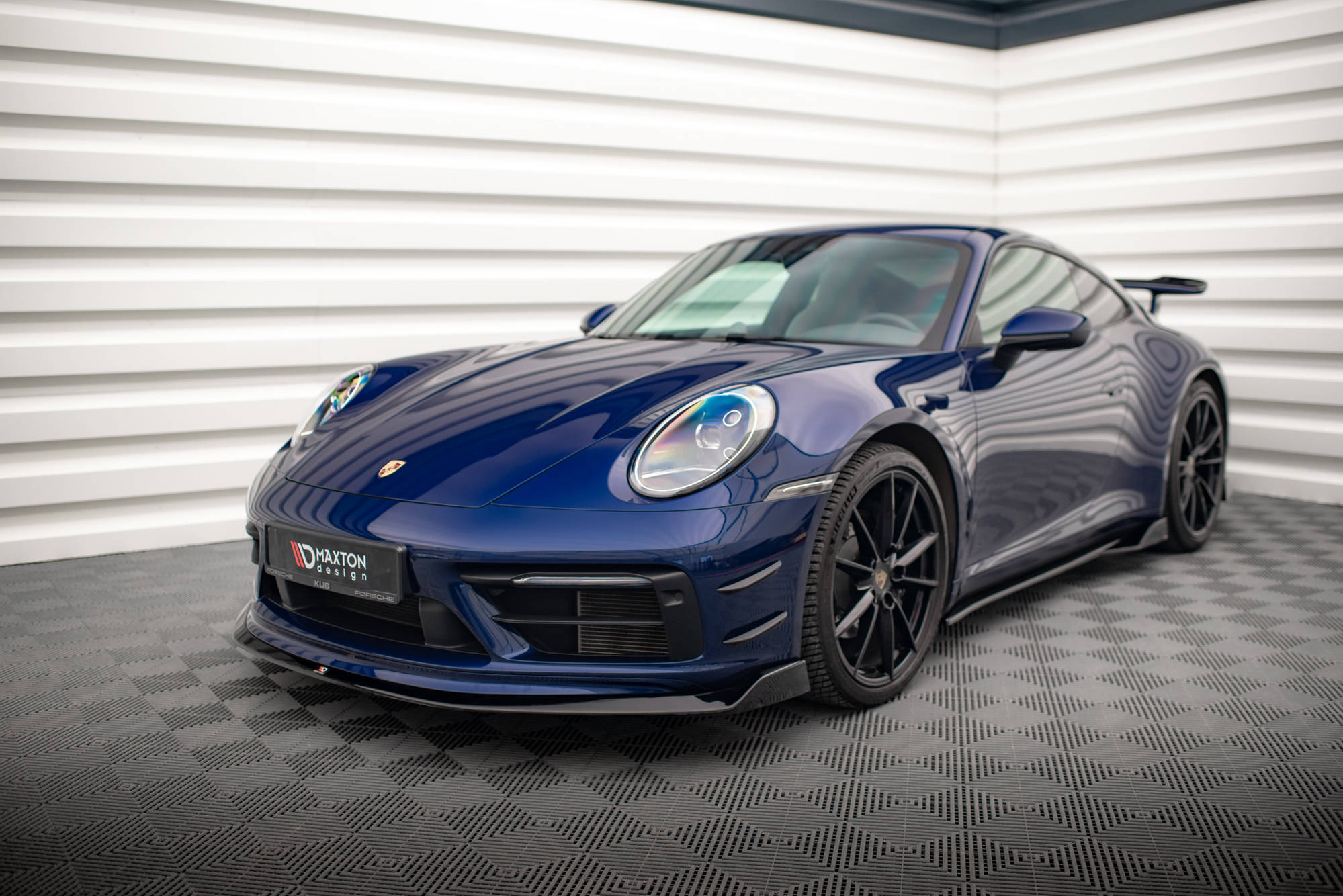 Front Bumper Wings (Canards) Porsche 911 Carrera Aero 992 - Image 5