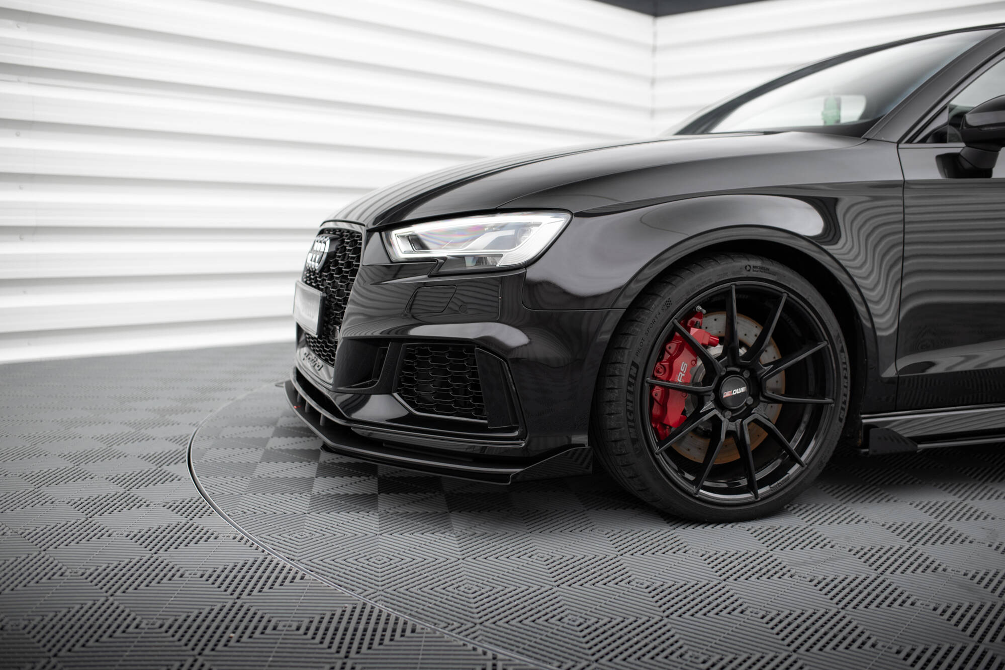 Front Flaps Audi RS3 Sedan 8V Facelift - Image 3