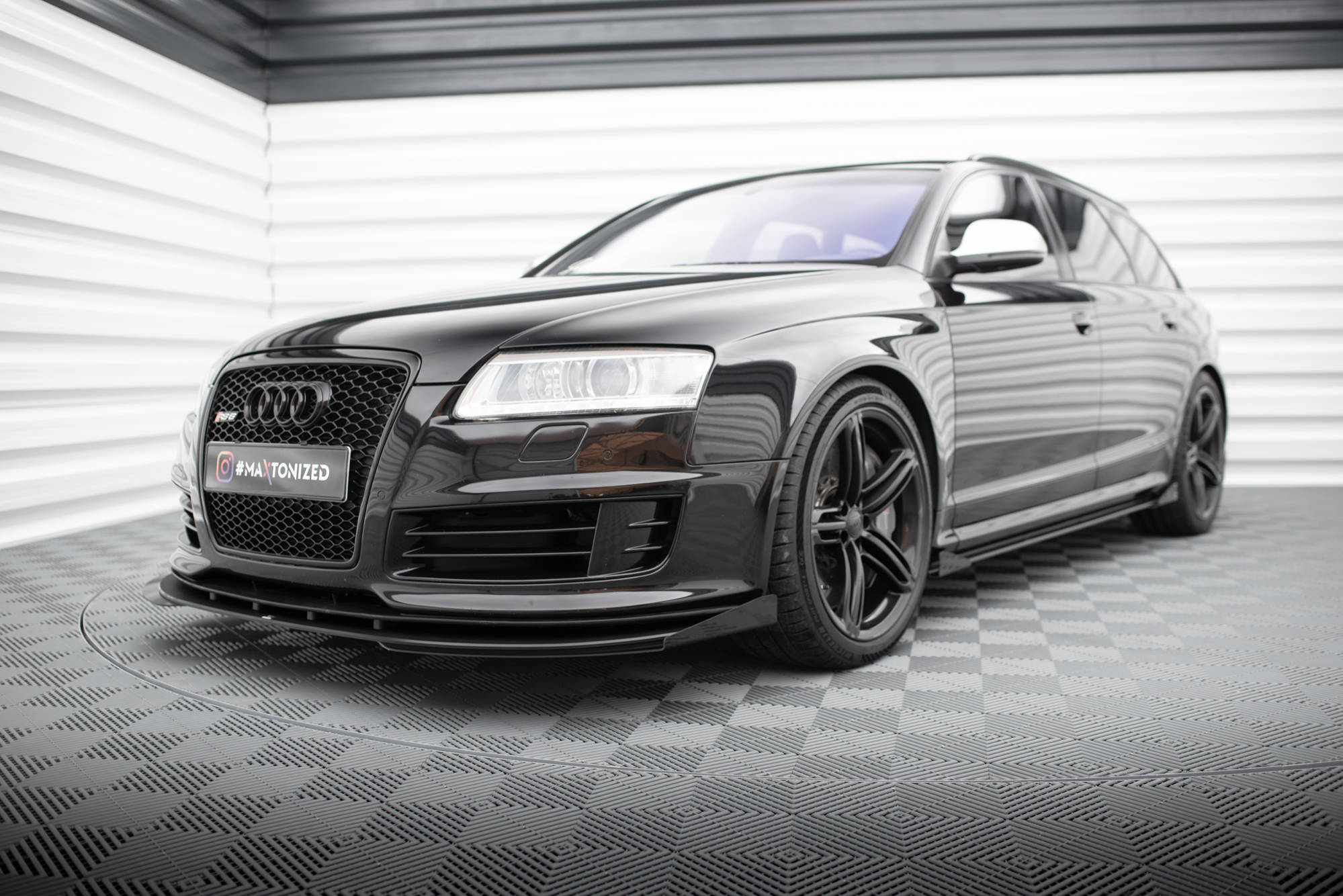 Front Flaps Audi RS6 Avant C6 - Image 2