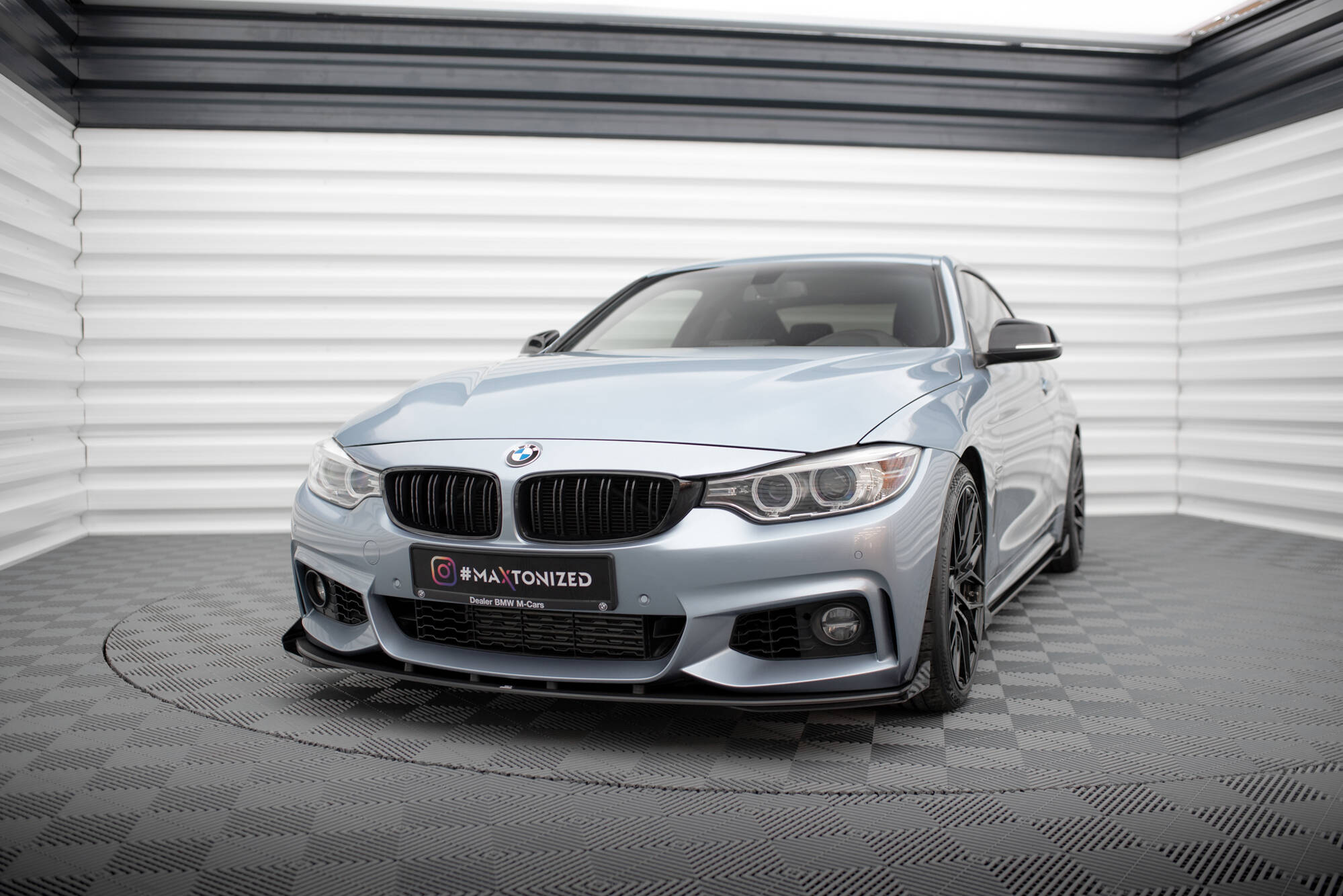 Front Flaps BMW 4 Coupe / Gran Coupe / Cabrio M-Pack F32 / F36 / F33 - Image 3