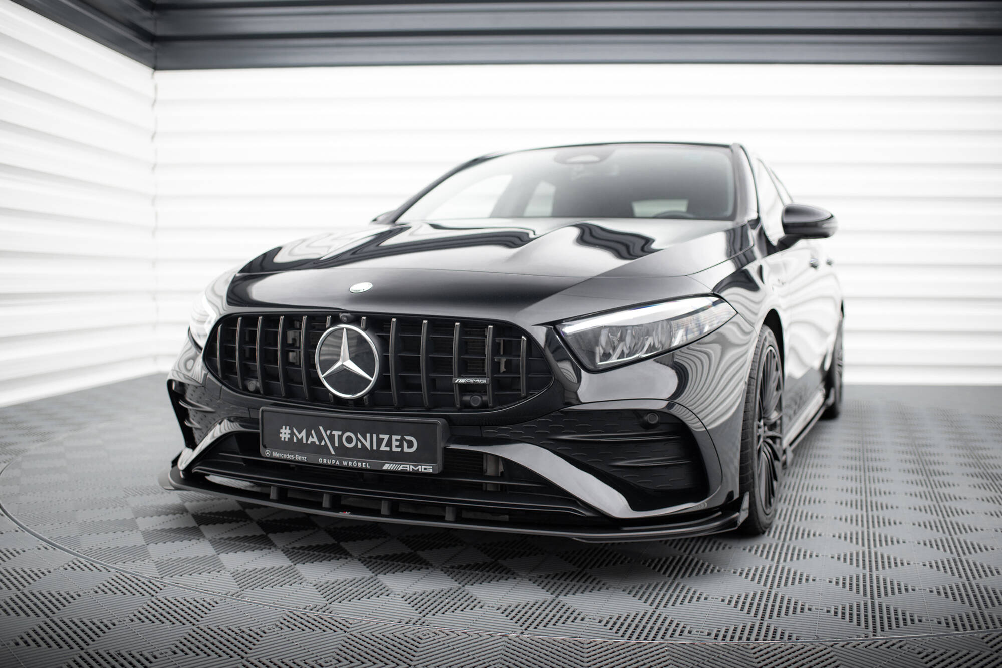 Front Flaps Mercedes-AMG A35 W177 Facelift - Image 3