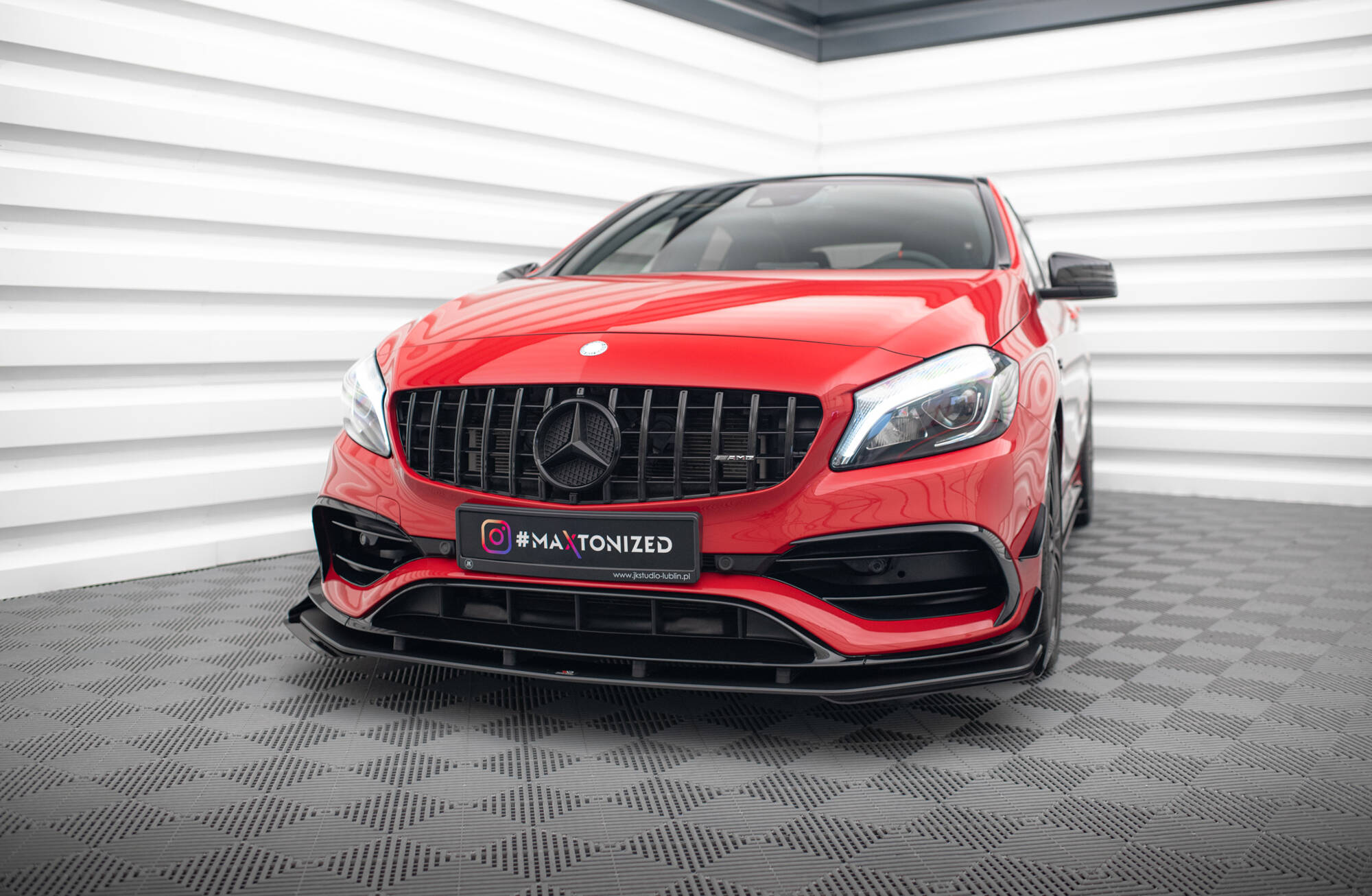 Front Flaps Mercedes-Benz A 45 AMG W176 Facelift - Image 2