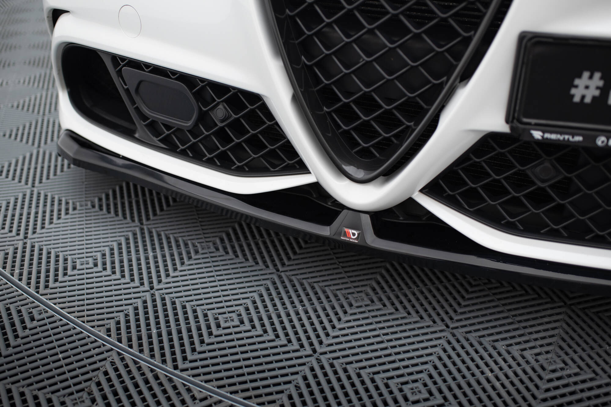 Front Splitter Alfa Romeo Giulia Quadrifoglio - Image 3