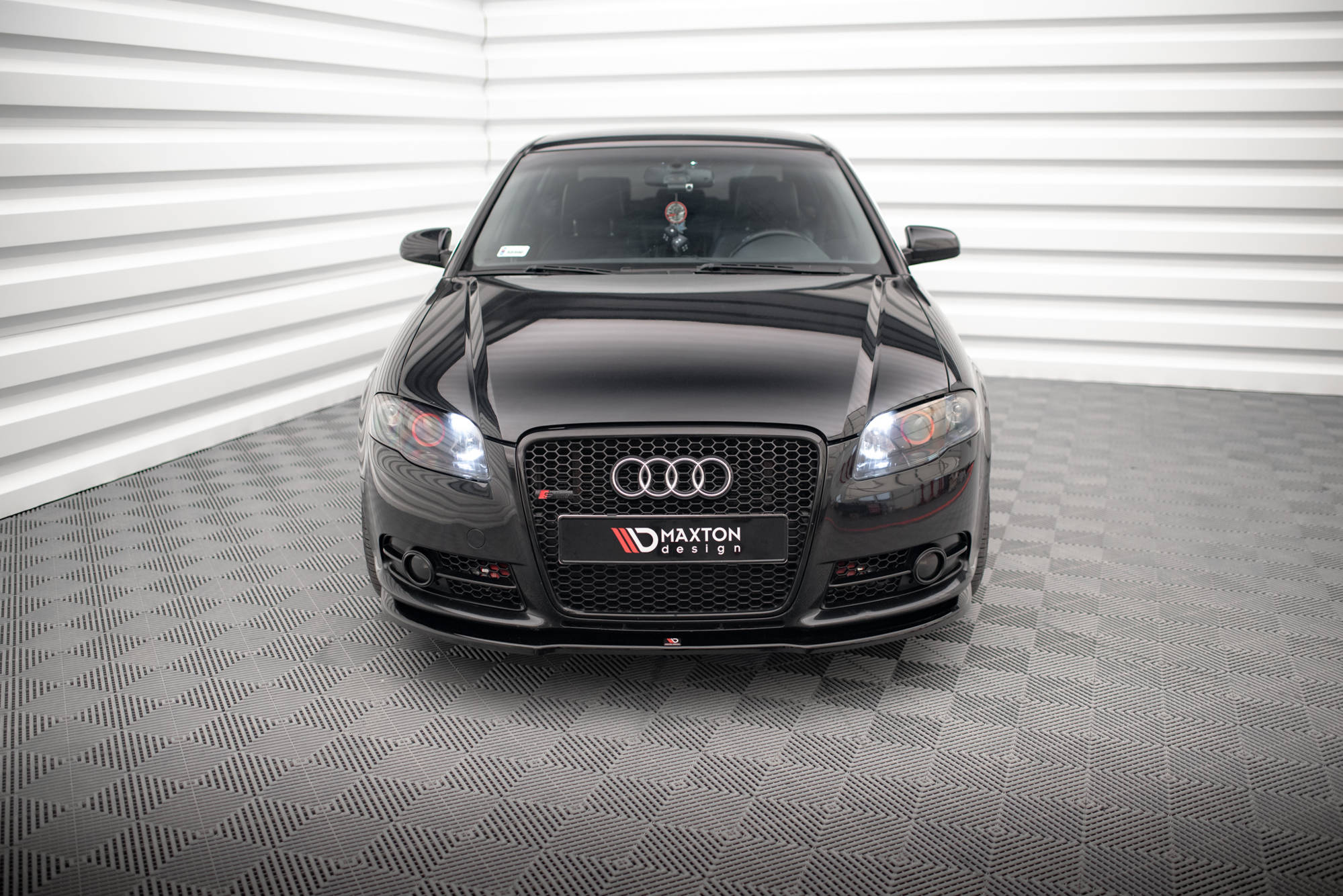 Front Splitter Audi A4 S-Line B7 - Image 2