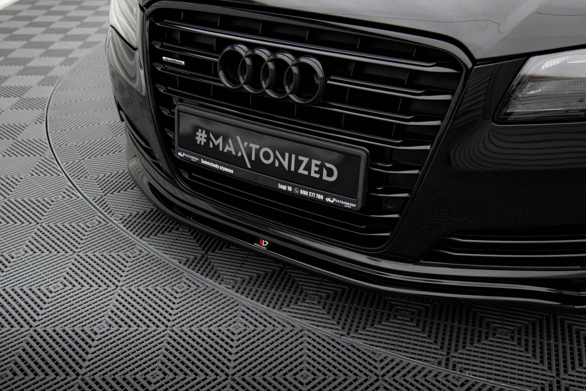 Front Splitter Audi A8 D4 - Image 3
