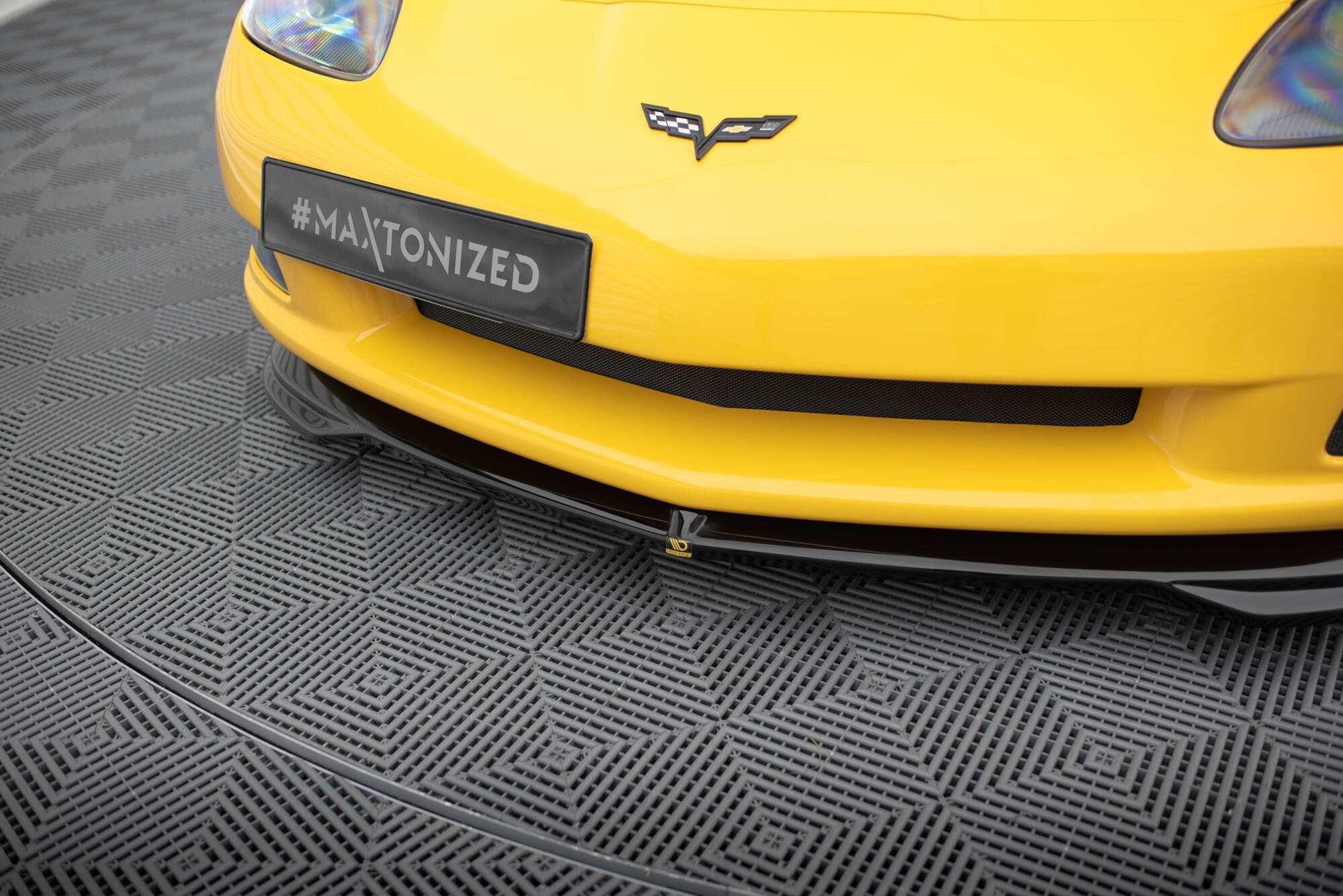 Front Splitter Chevrolet Corvette C6 - Image 3