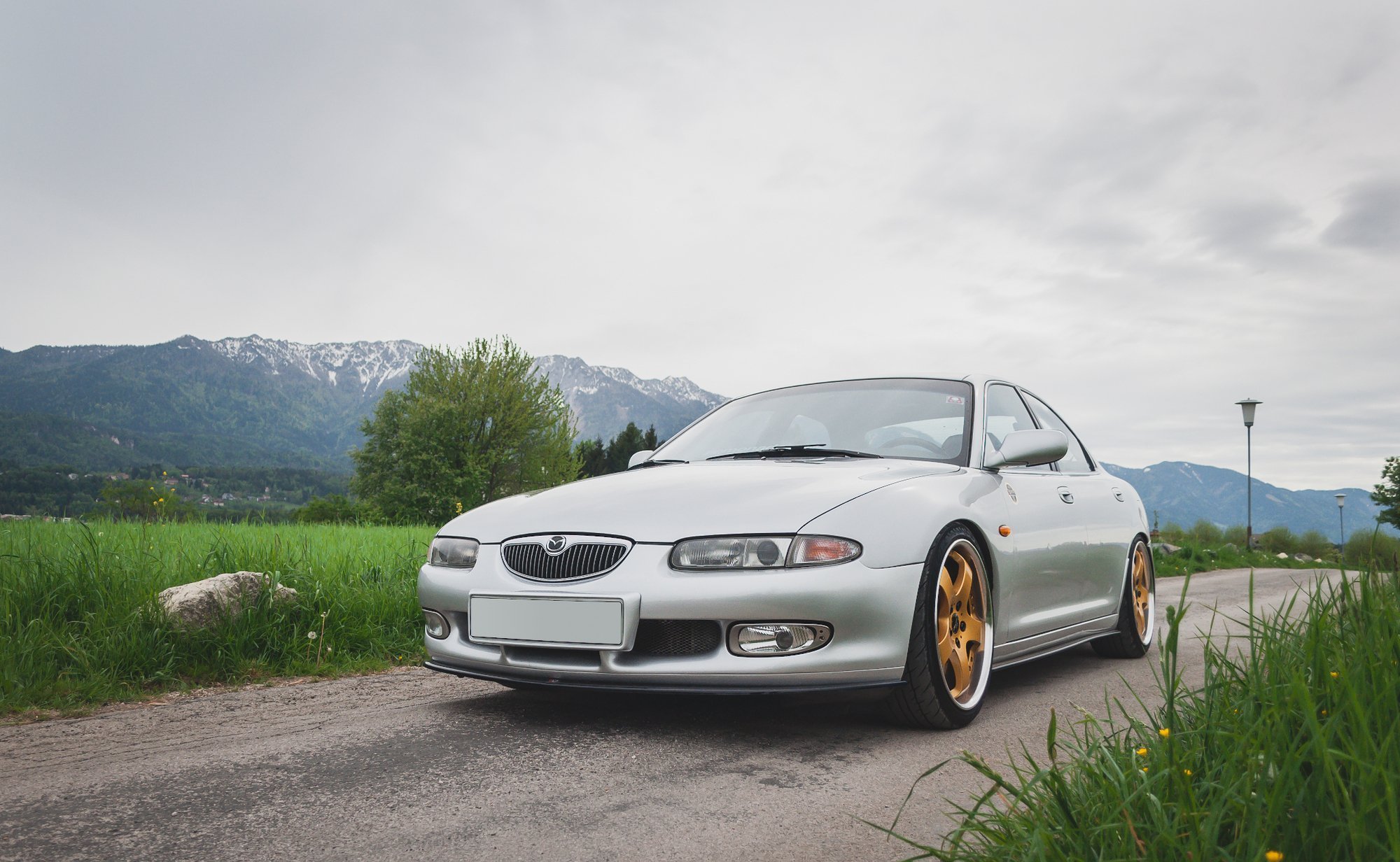 Front Splitter Mazda Xedos 6 - Image 3