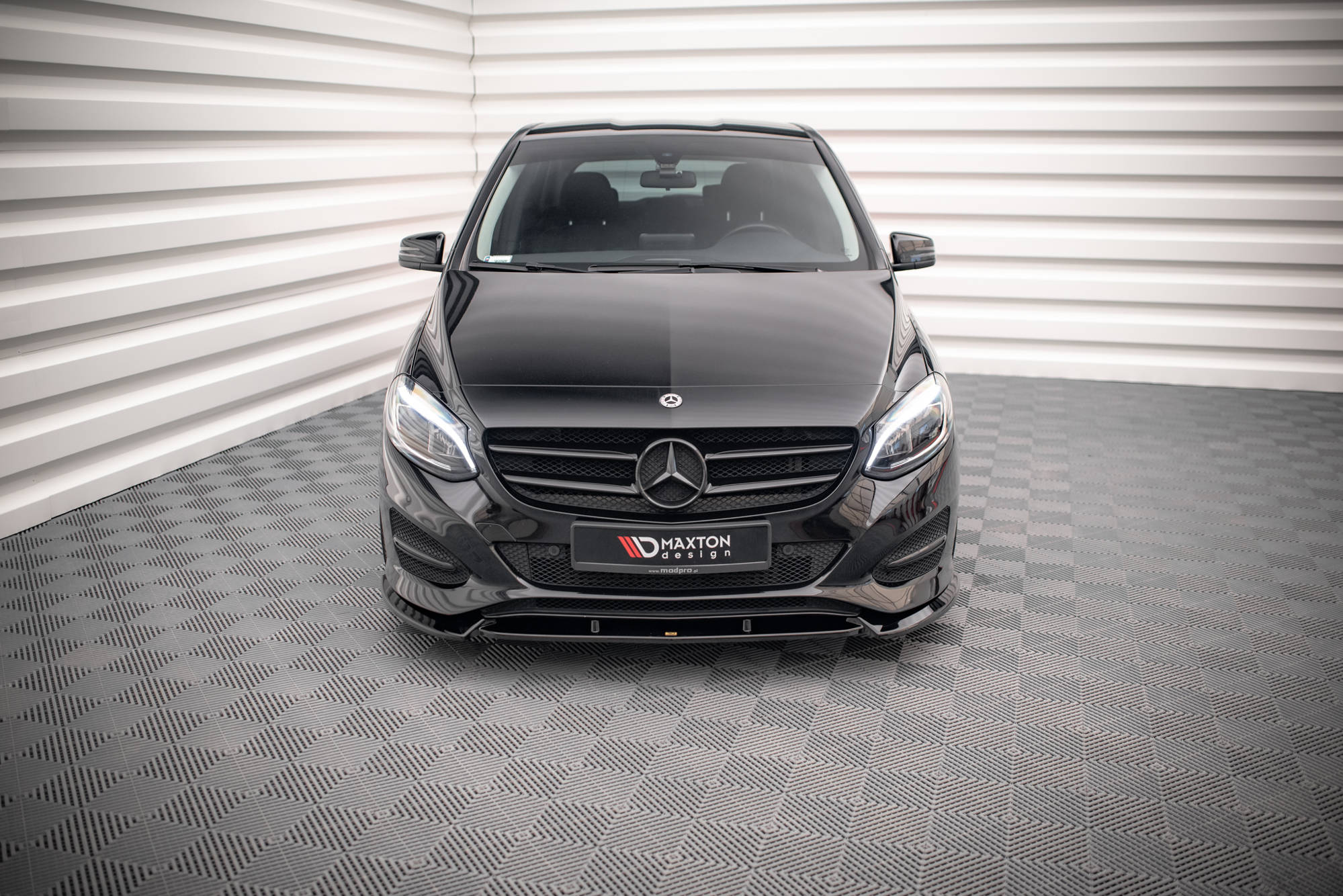 Front Splitter Mercedes-Benz B W246 Facelift - Image 2