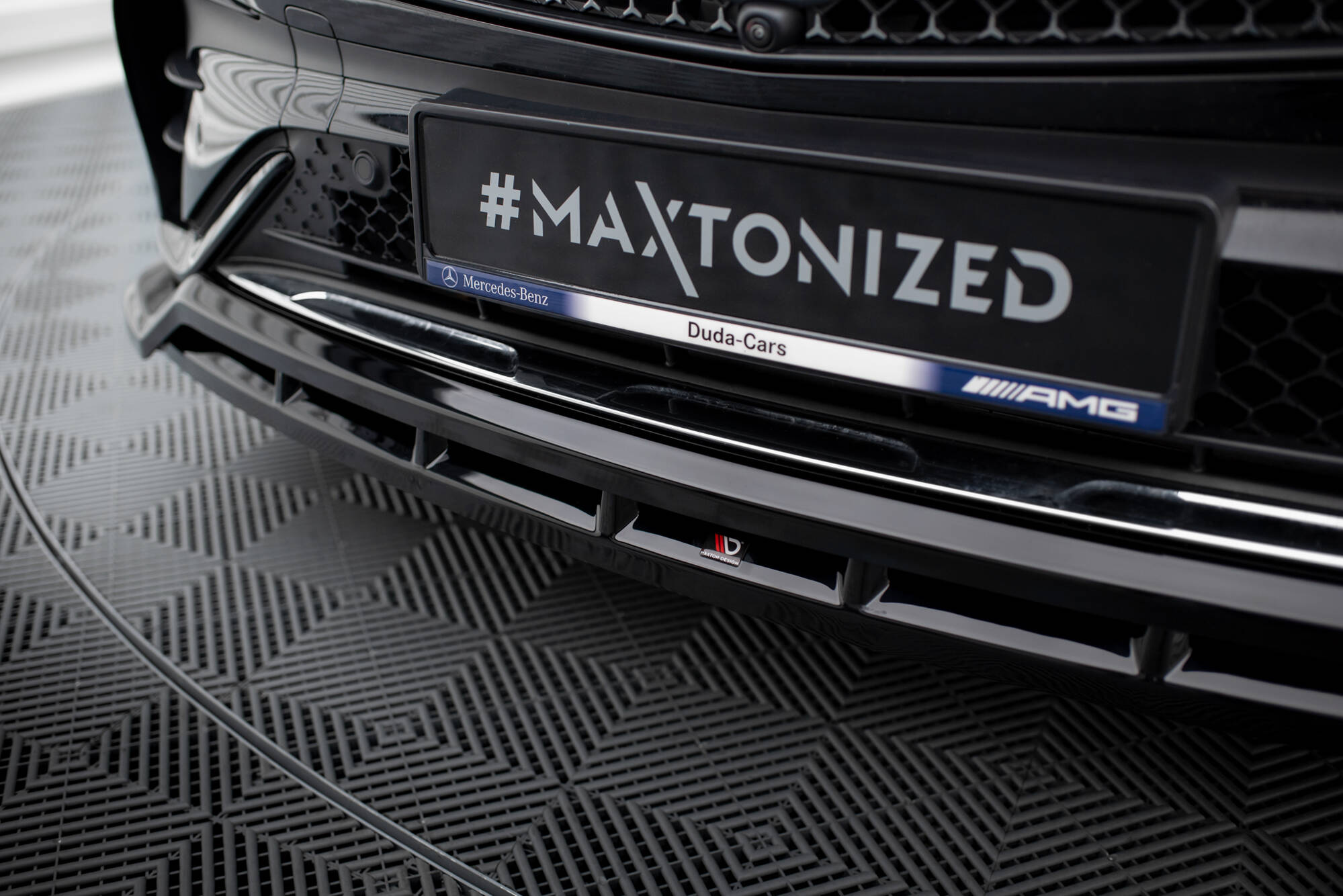 Front Splitter Mercedes-Benz GLC SUV / Coupe AMG-Line X254 / C254 - Image 3