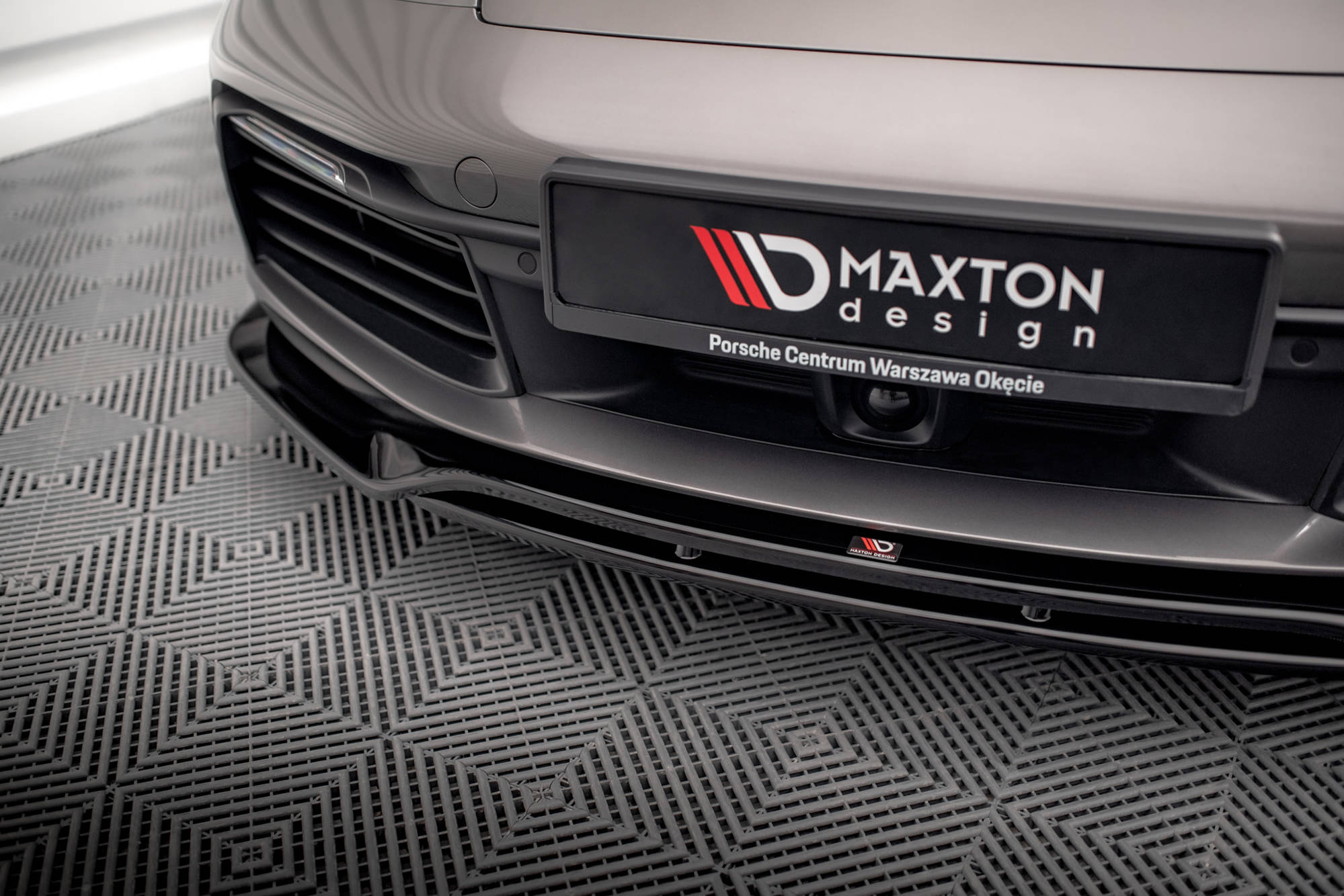 Front Splitter Porsche 911 Carrera 4S 992 - Image 2