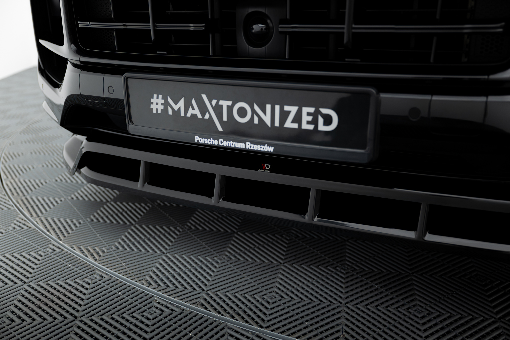 Front Splitter Porsche Cayenne SUV / Coupe Mk3 Facelift - Image 3
