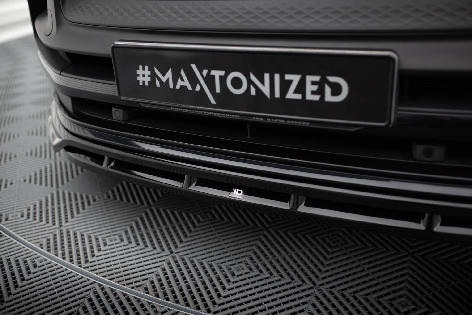 Front Splitter Porsche Macan GTS Mk1 Facelift 2 - Image 3