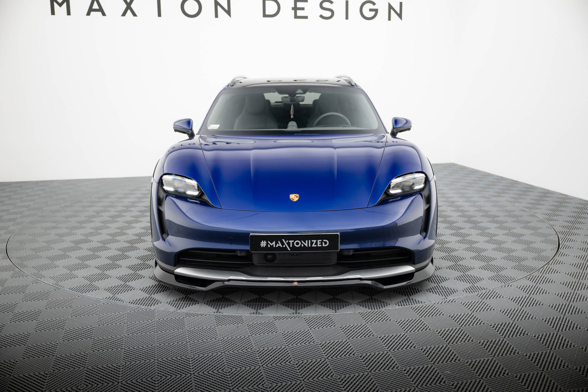 Front Splitter Porsche Taycan Cross Turismo 4S - Image 2
