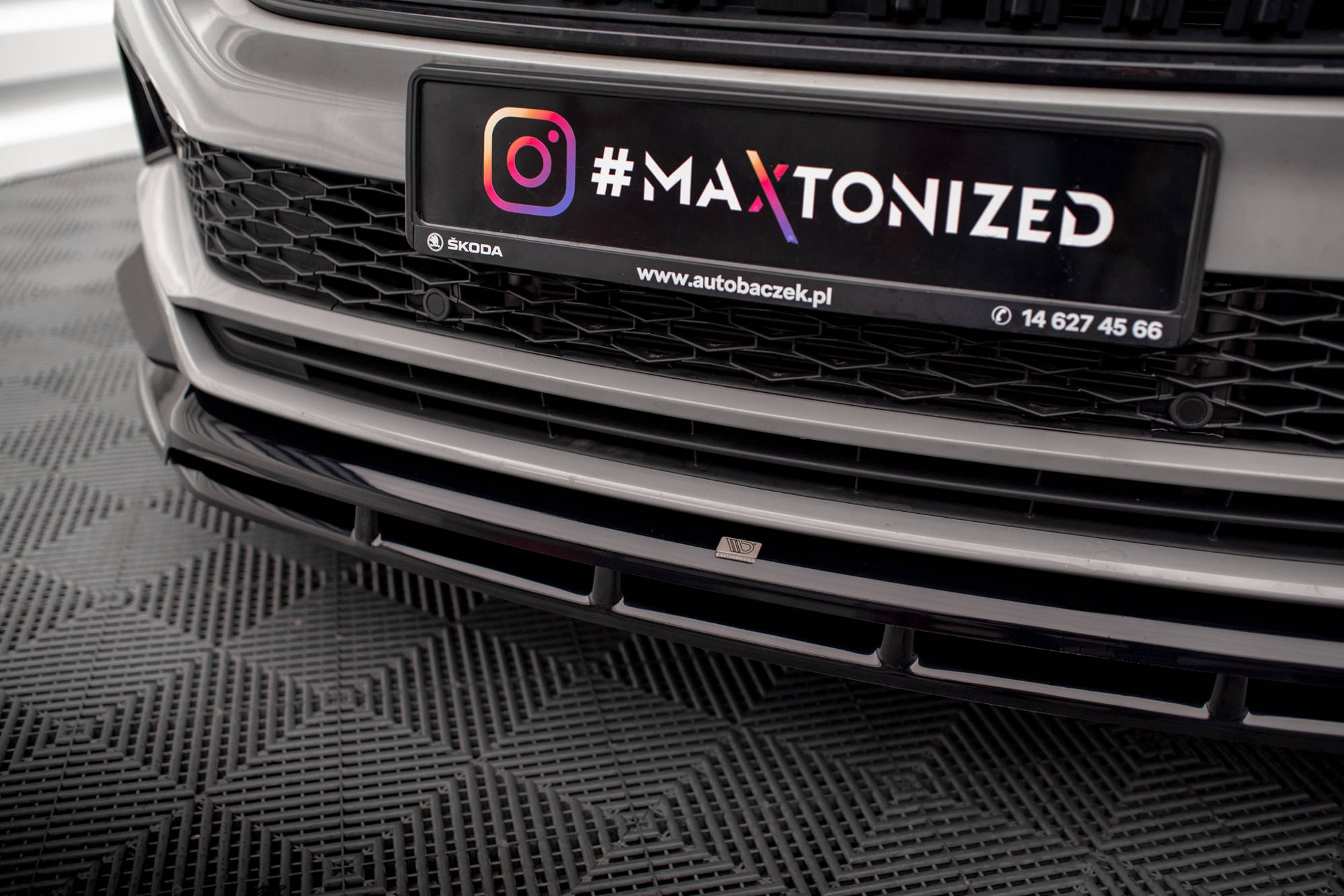 Front Splitter Skoda Karoq Sportline Mk1 Facelift - Image 3