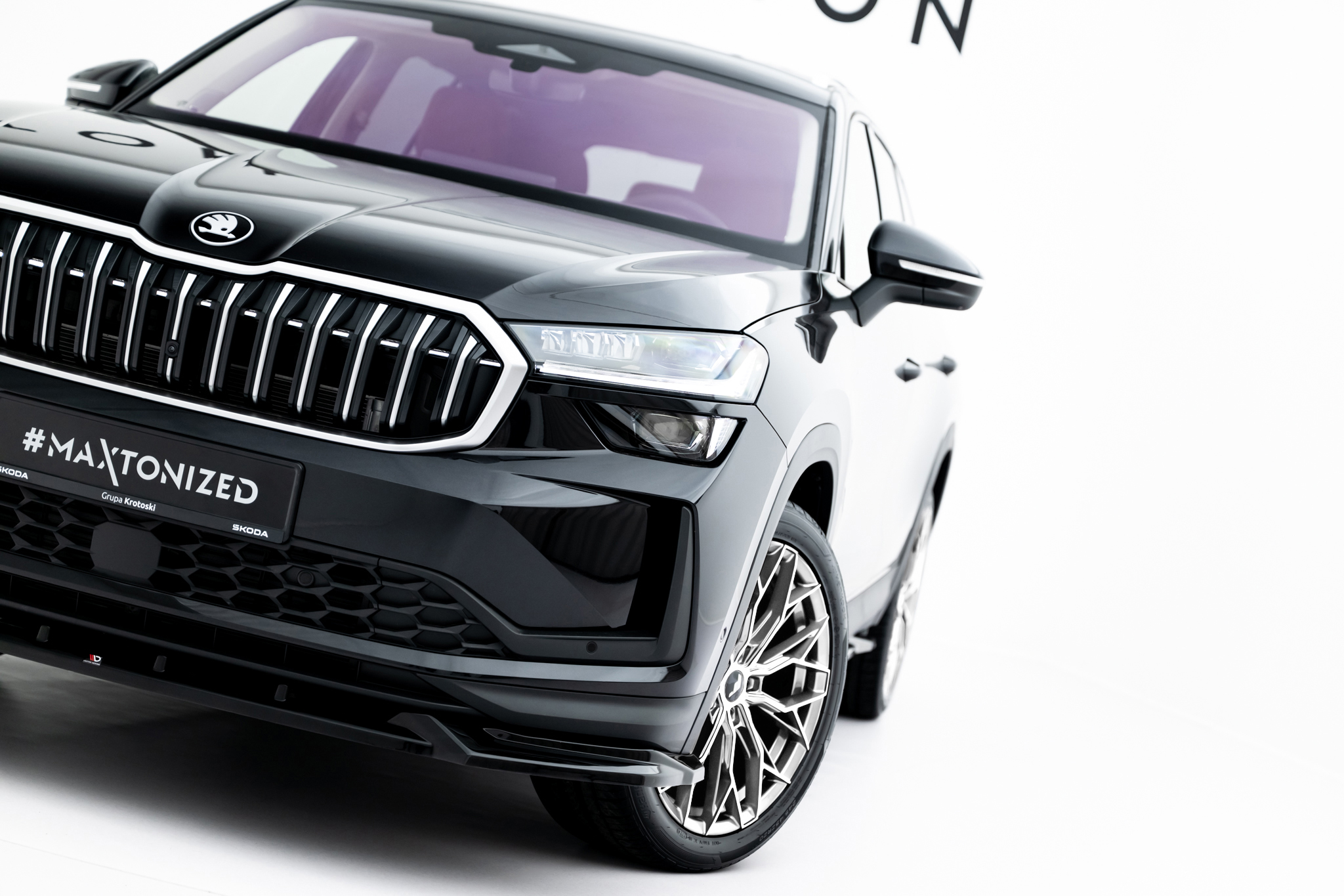 Front Splitter Skoda Kodiaq Mk2 - Image 2