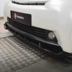 Alternative view of Front Splitter Toyota IQ